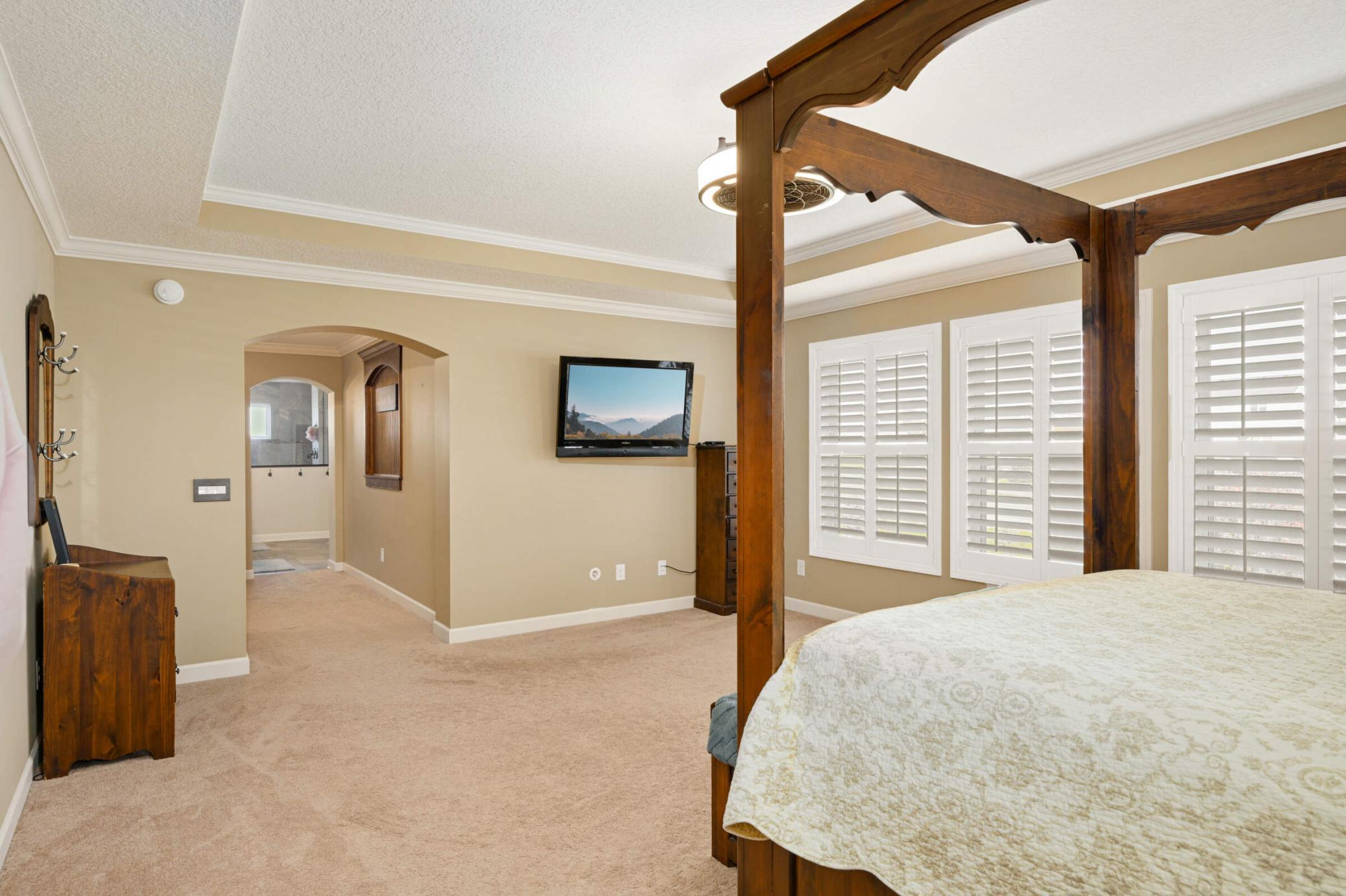 19310 Huntington Avenue