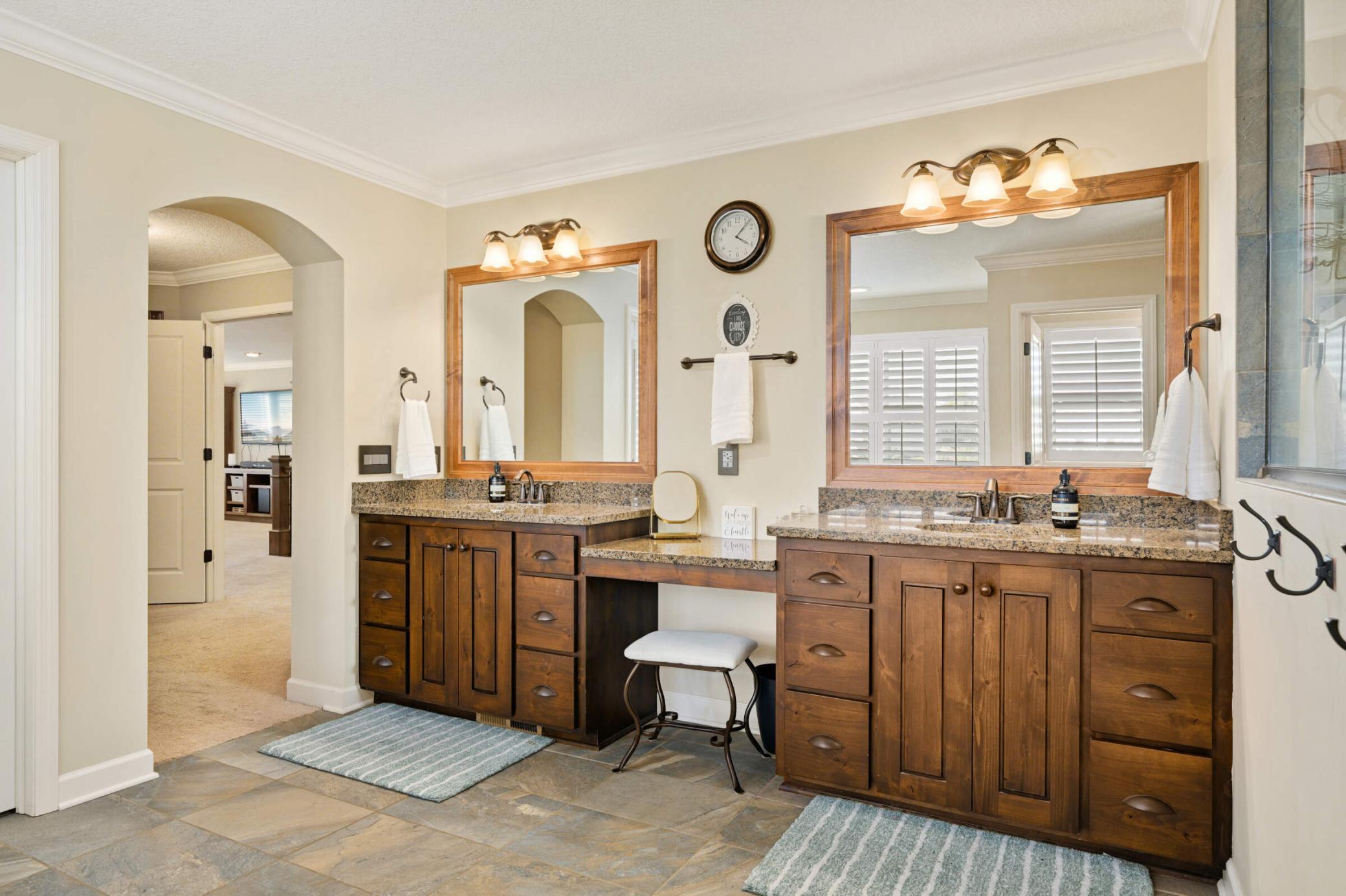 19310 Huntington Avenue