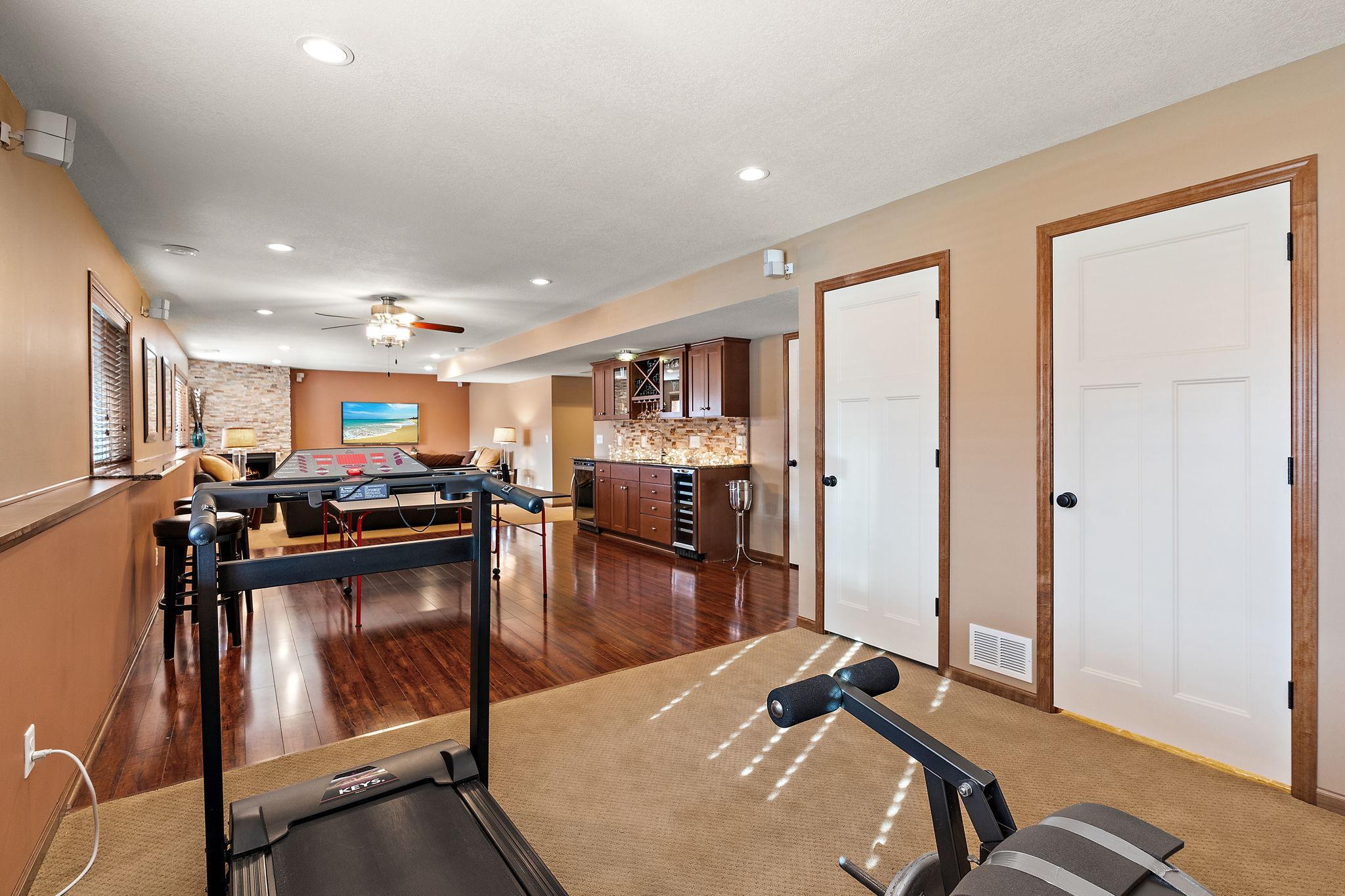 14938 Virginia Avenue S