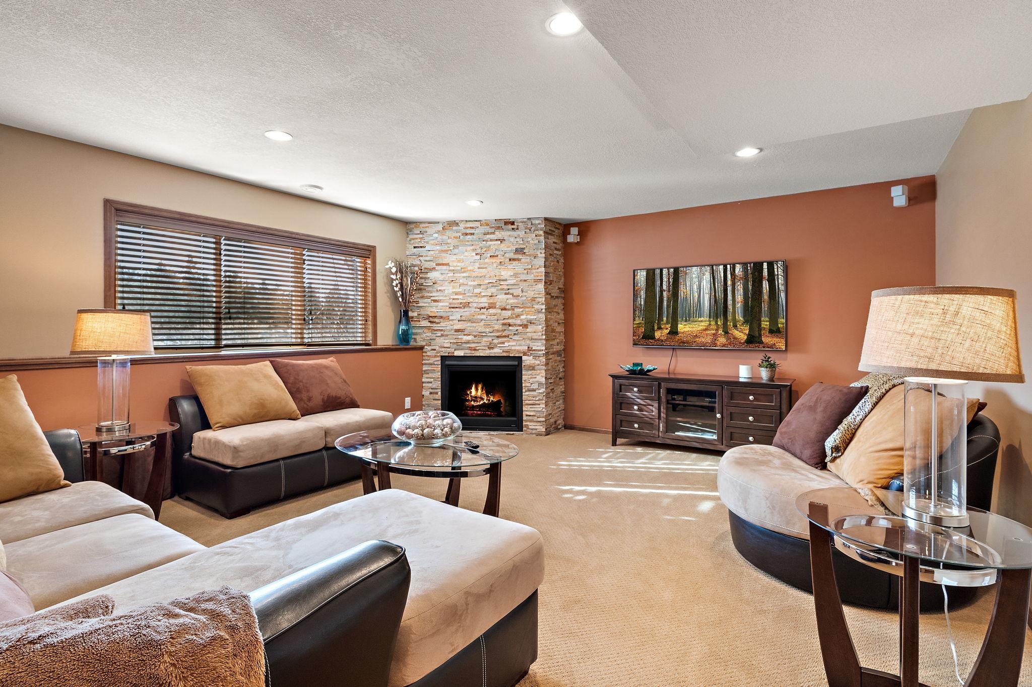 14938 Virginia Avenue S