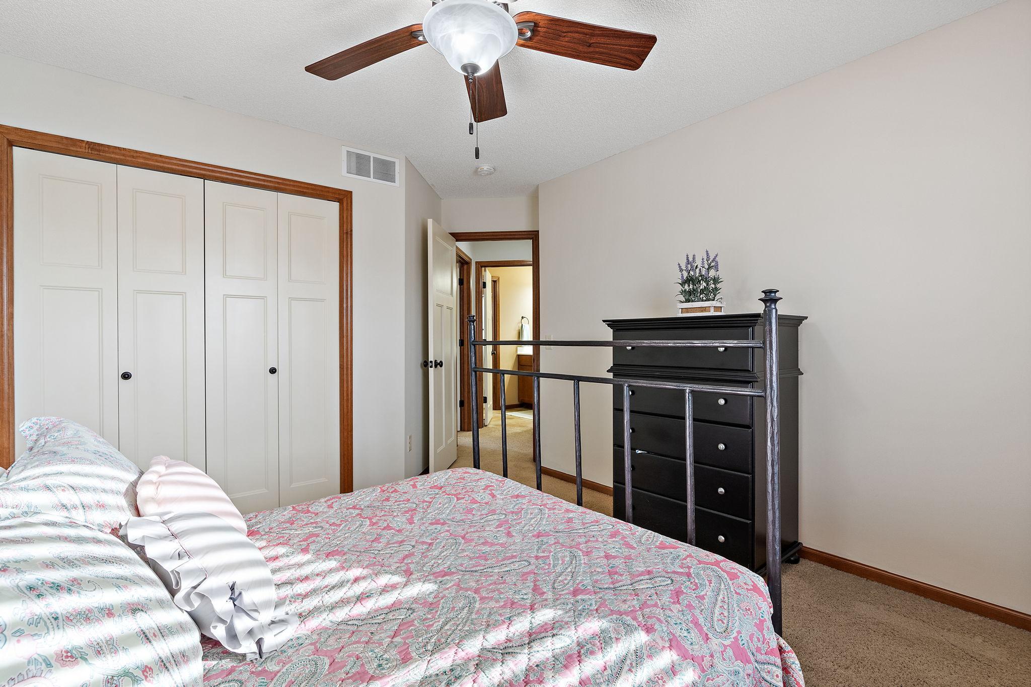 14938 Virginia Avenue S