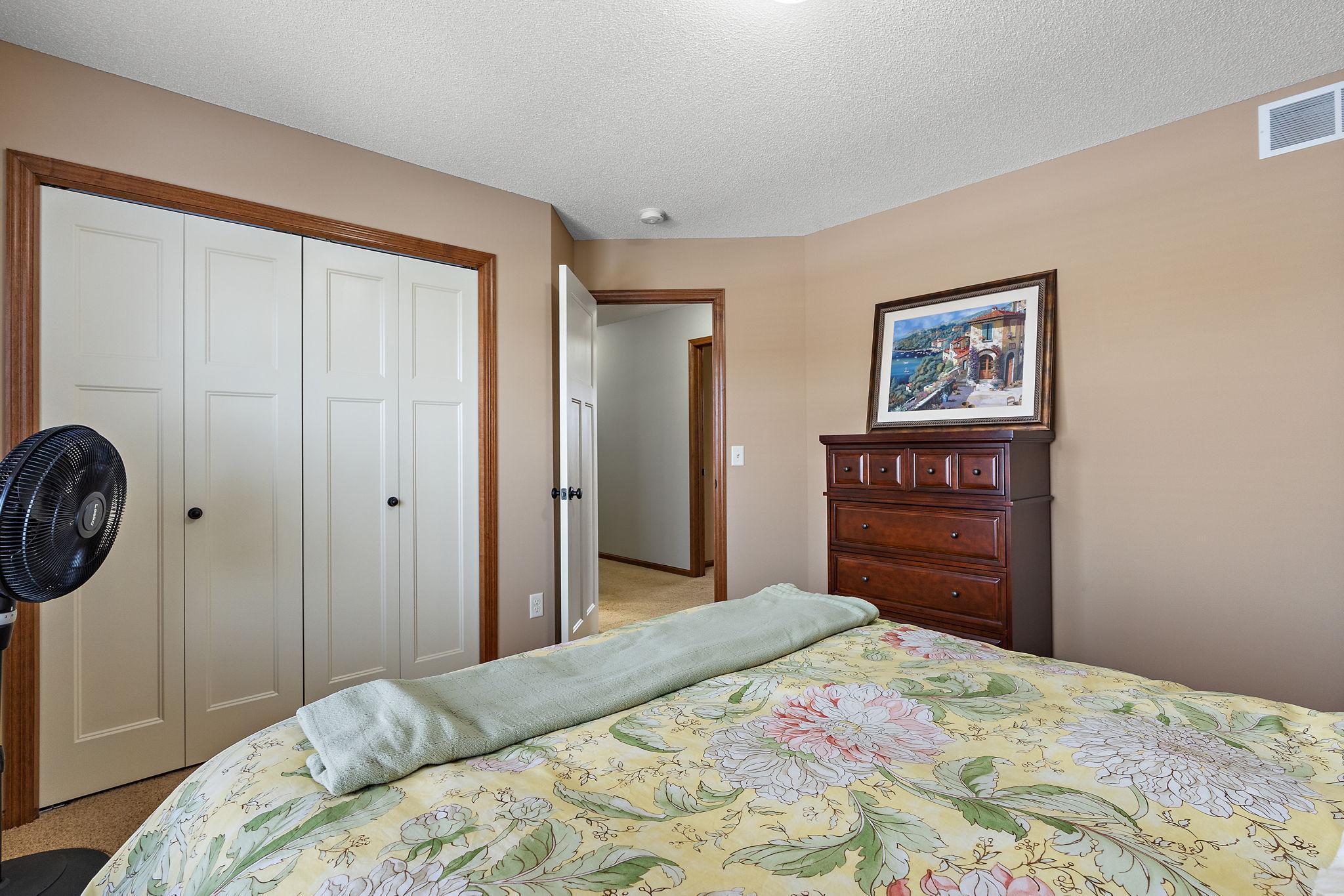 14938 Virginia Avenue S