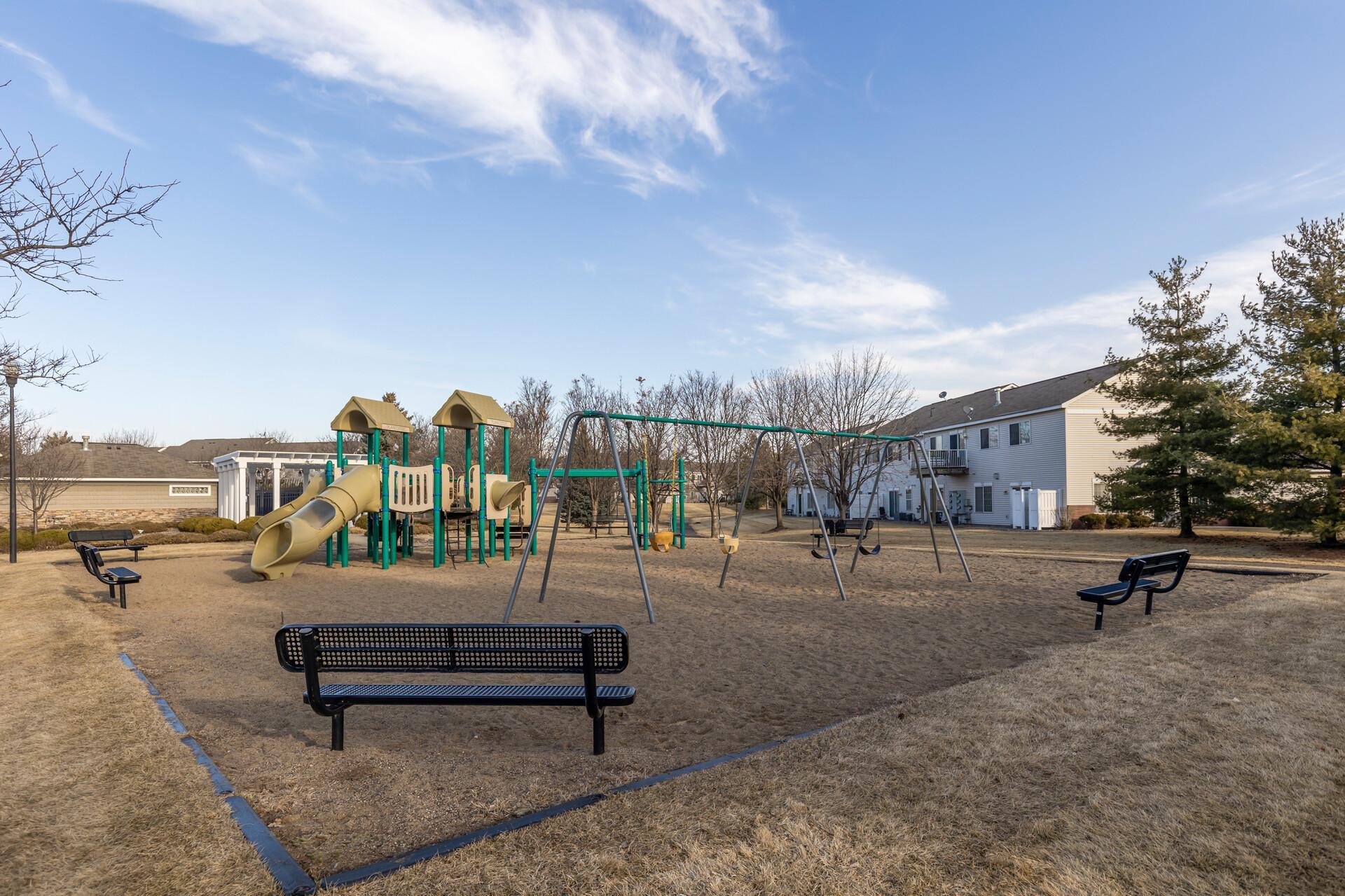 15723 France Way Unit: 1311