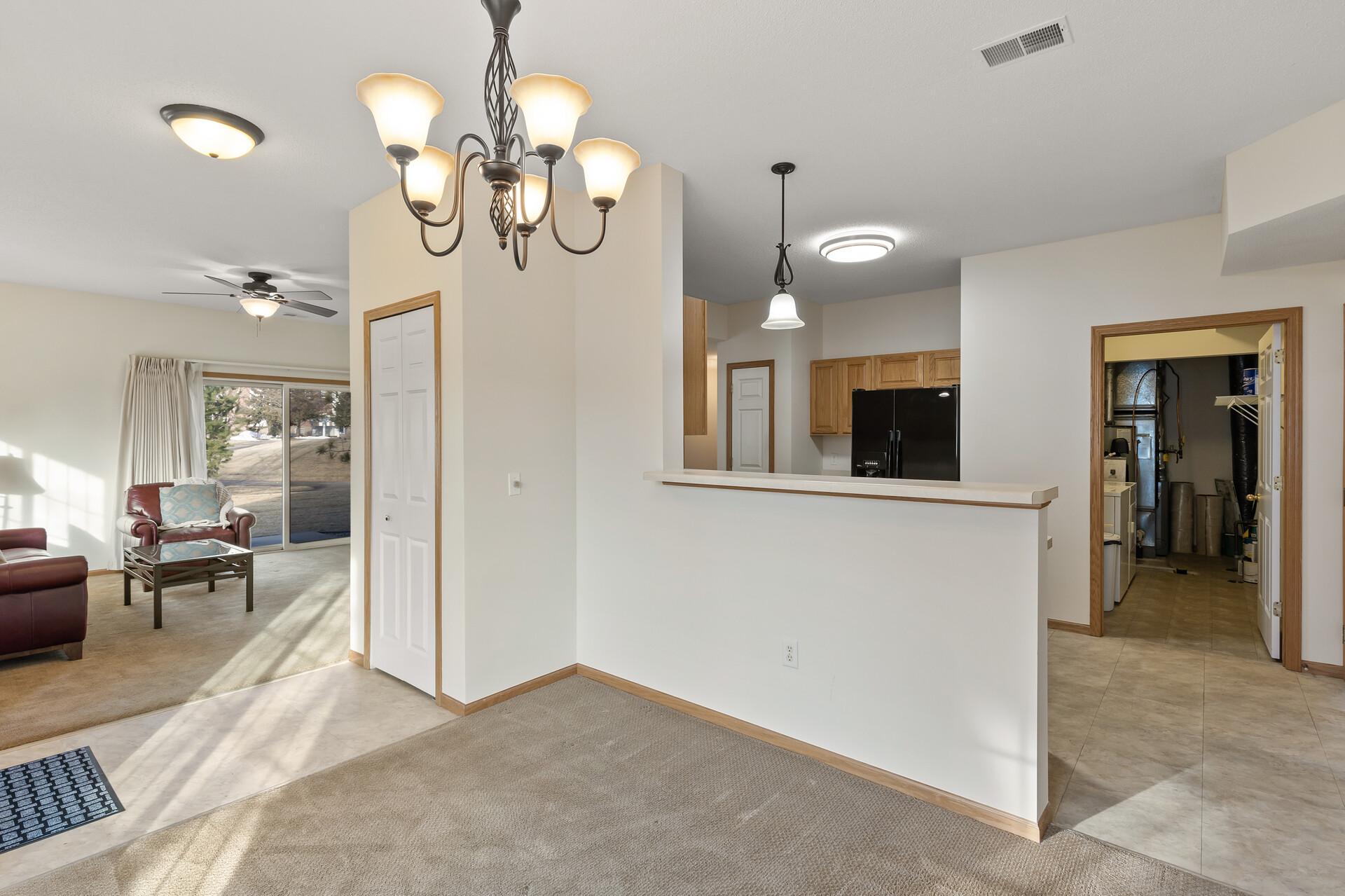 15723 France Way Unit: 1311