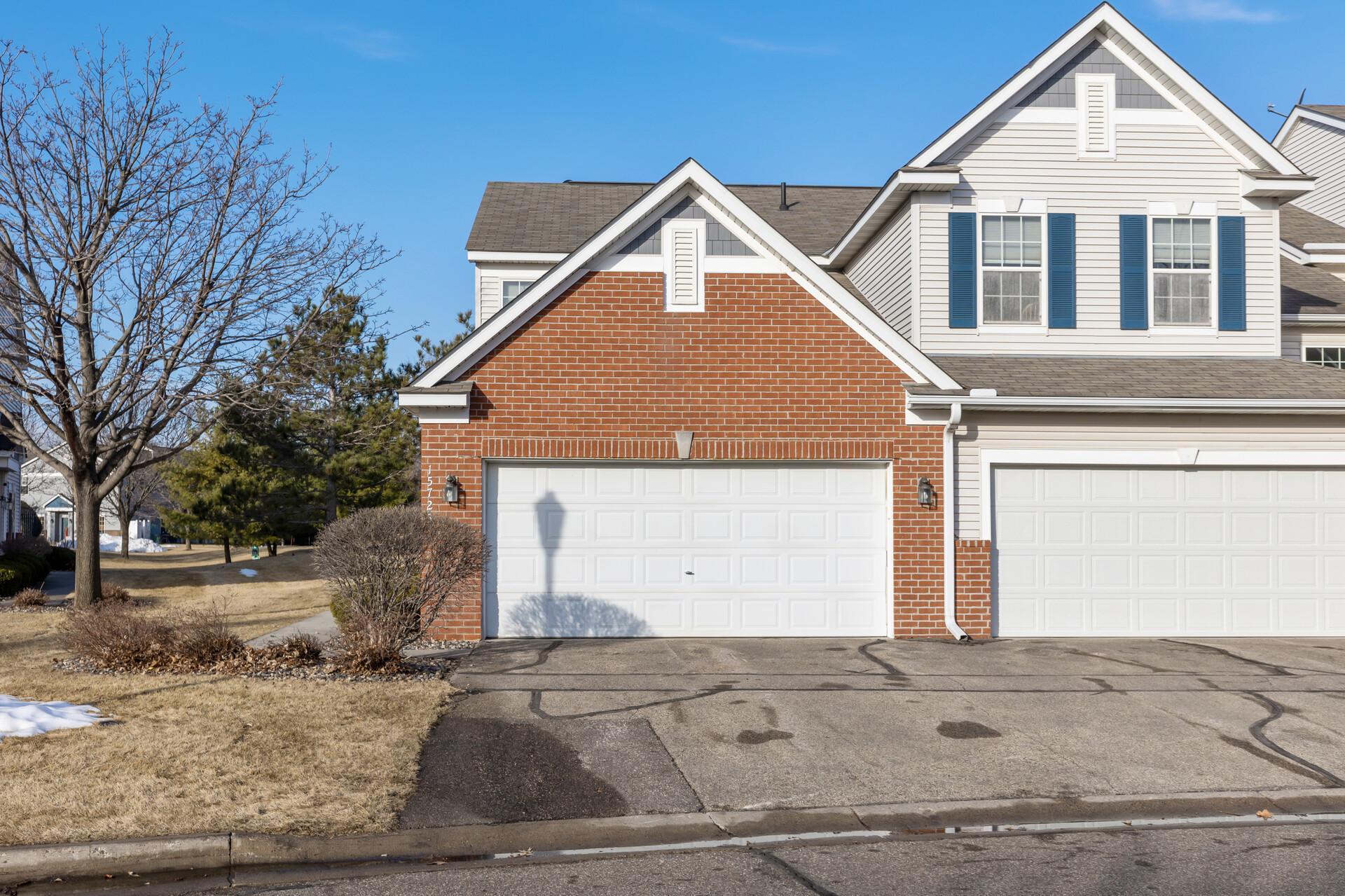 15723 France Way Unit: 1311