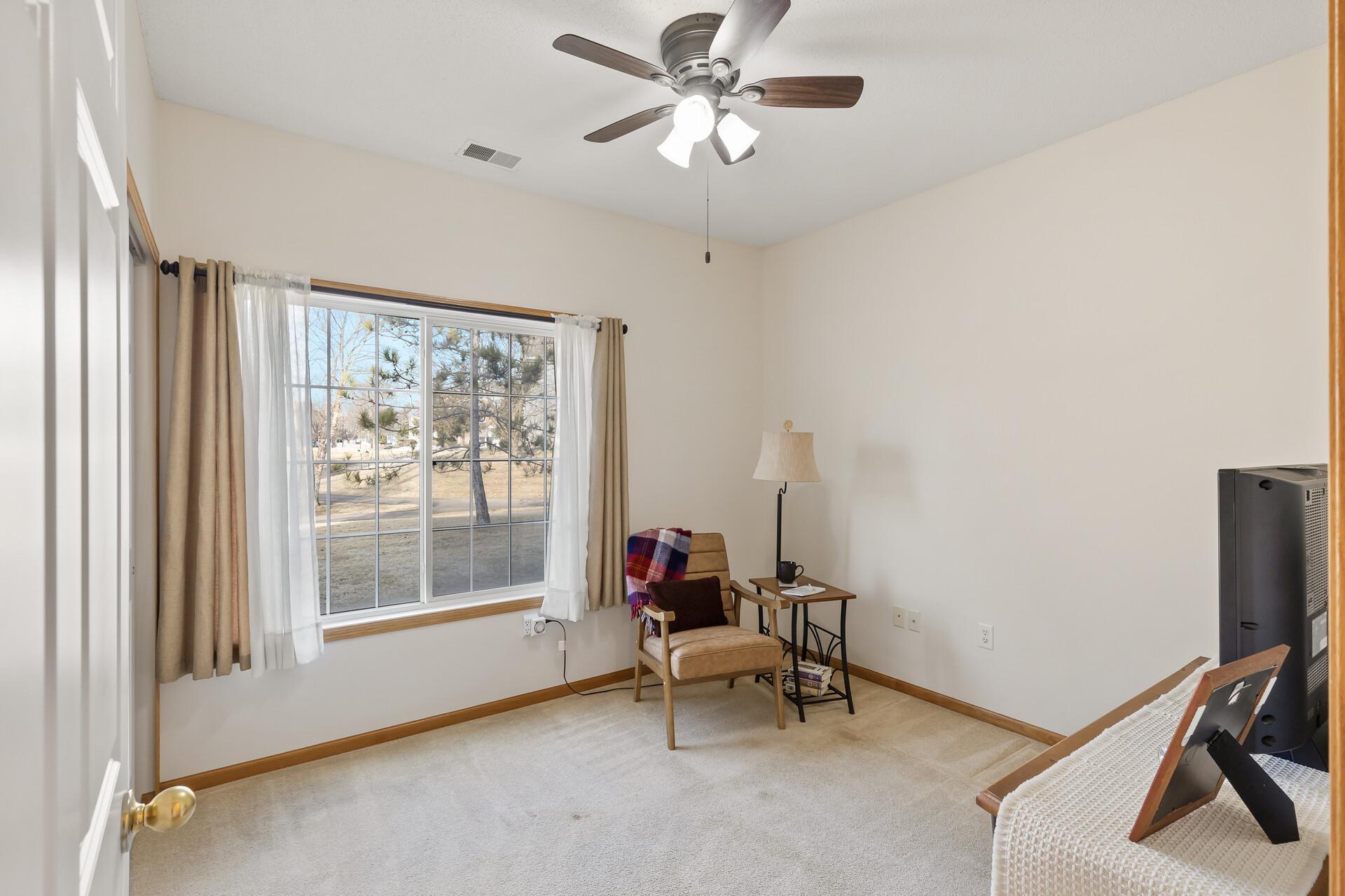 15723 France Way Unit: 1311