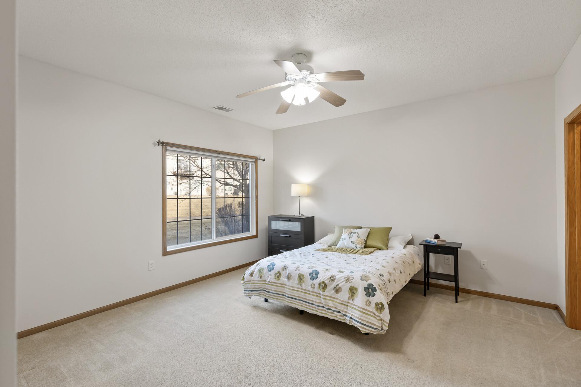 15723 France Way Unit: 1311