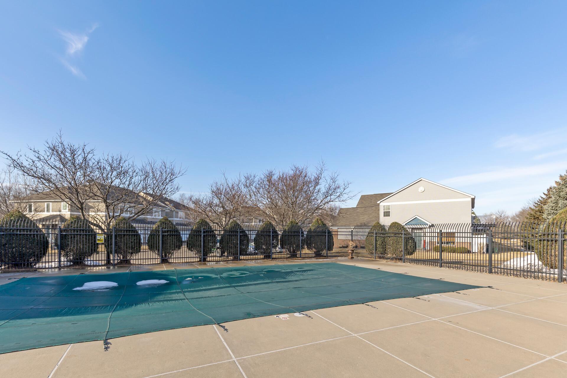 15723 France Way Unit: 1311