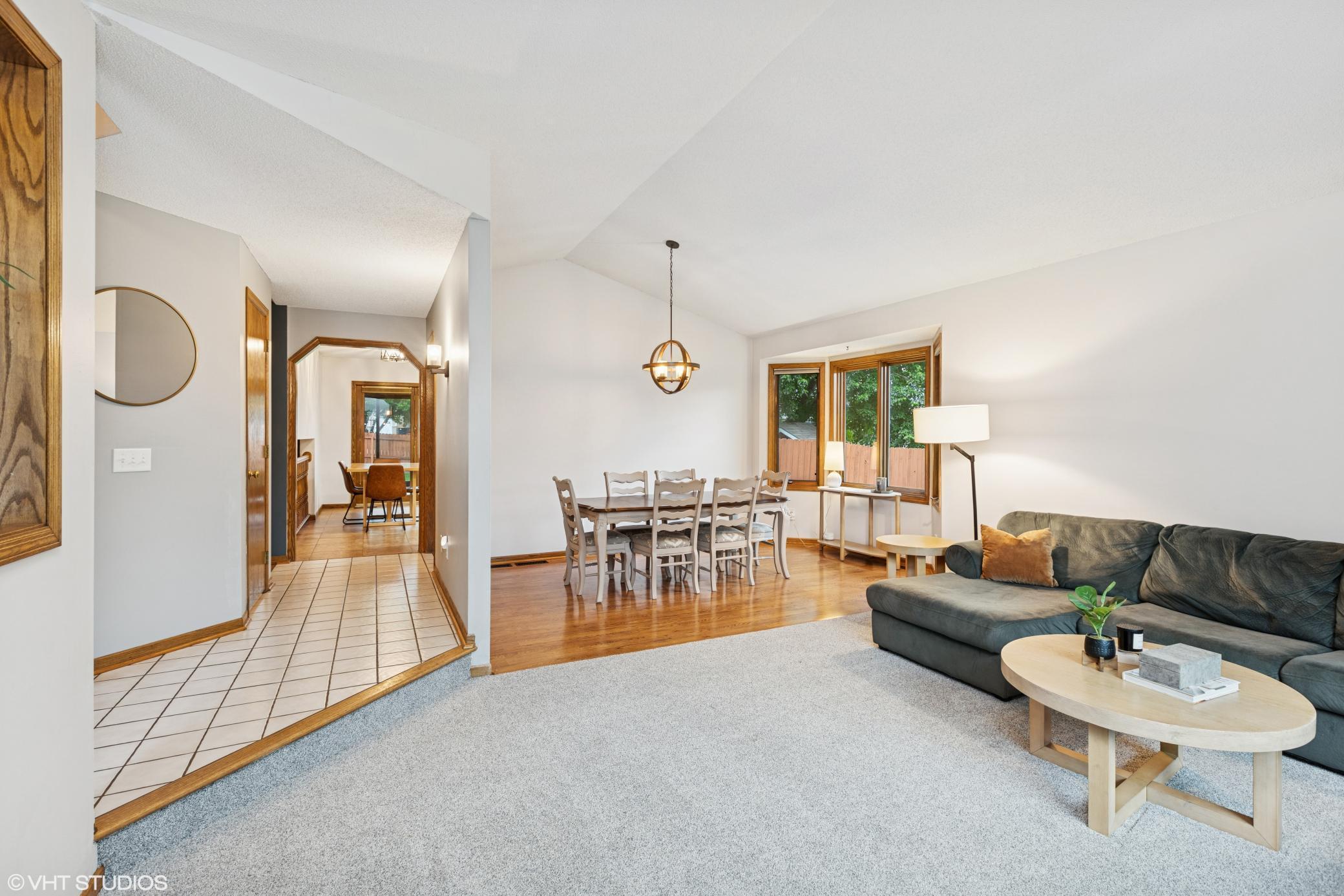 16571 Illinois Avenue