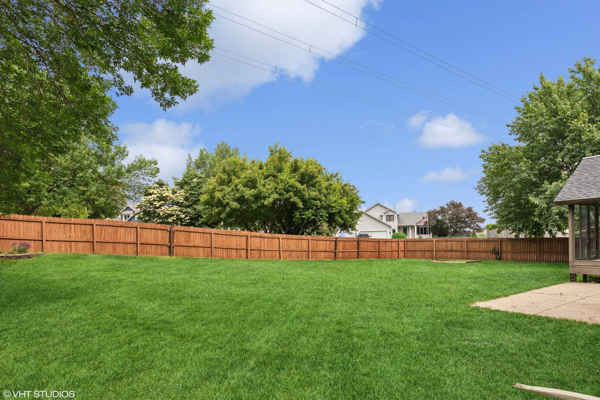 16571 Illinois Avenue