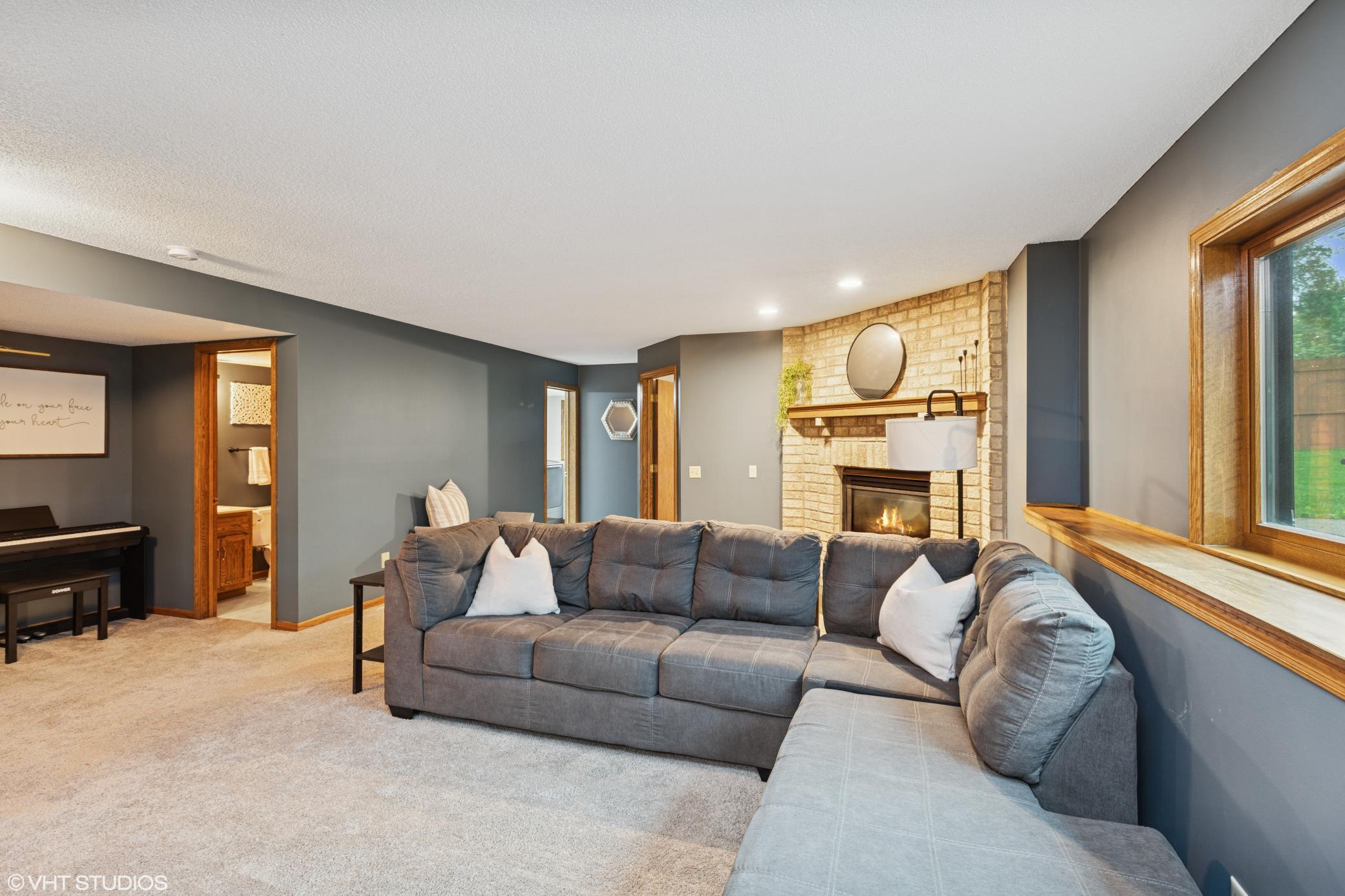 16571 Illinois Avenue