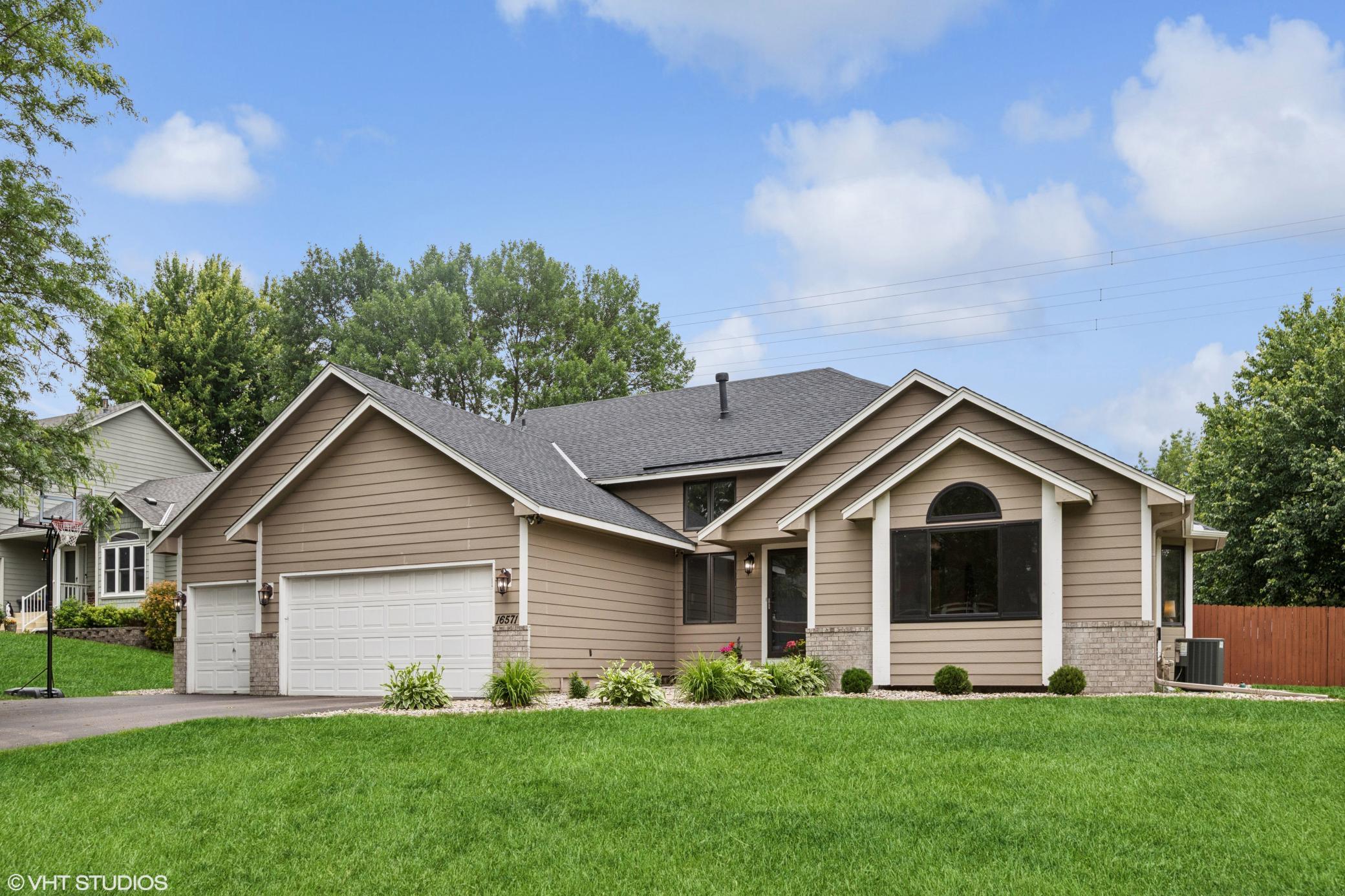 16571 Illinois Avenue