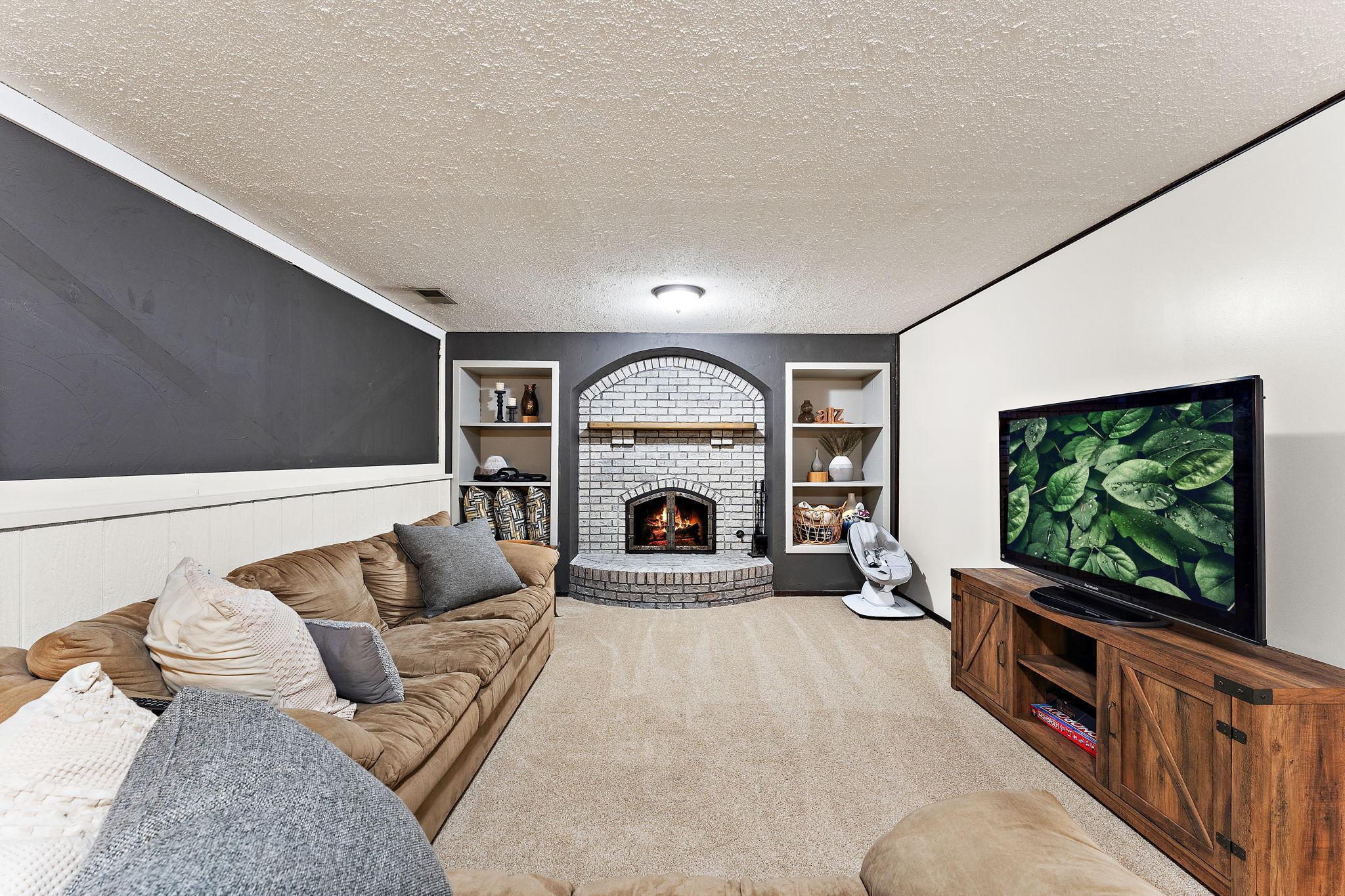 20395 Hughes Avenue W