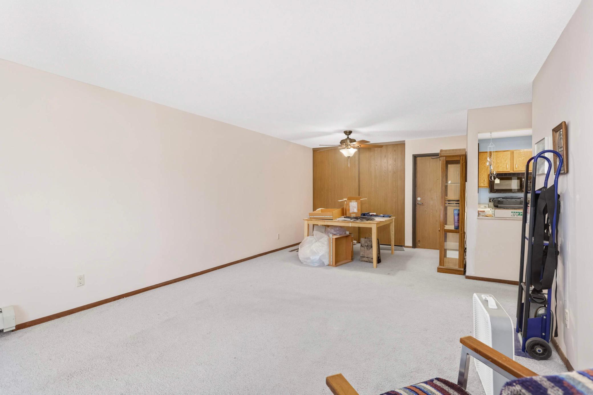 1887 Silver Bell Road Unit: 115