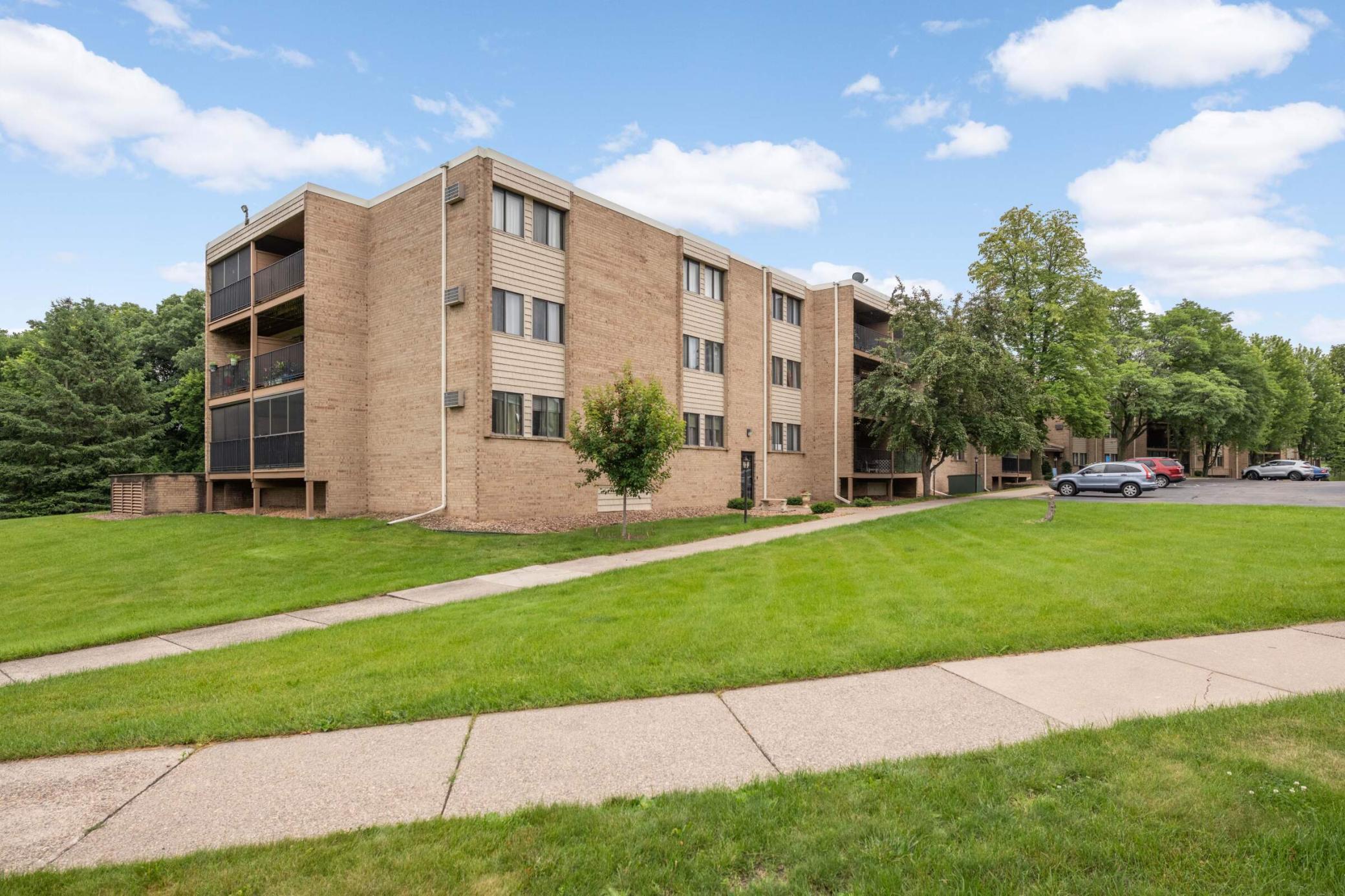 1887 Silver Bell Road Unit: 115