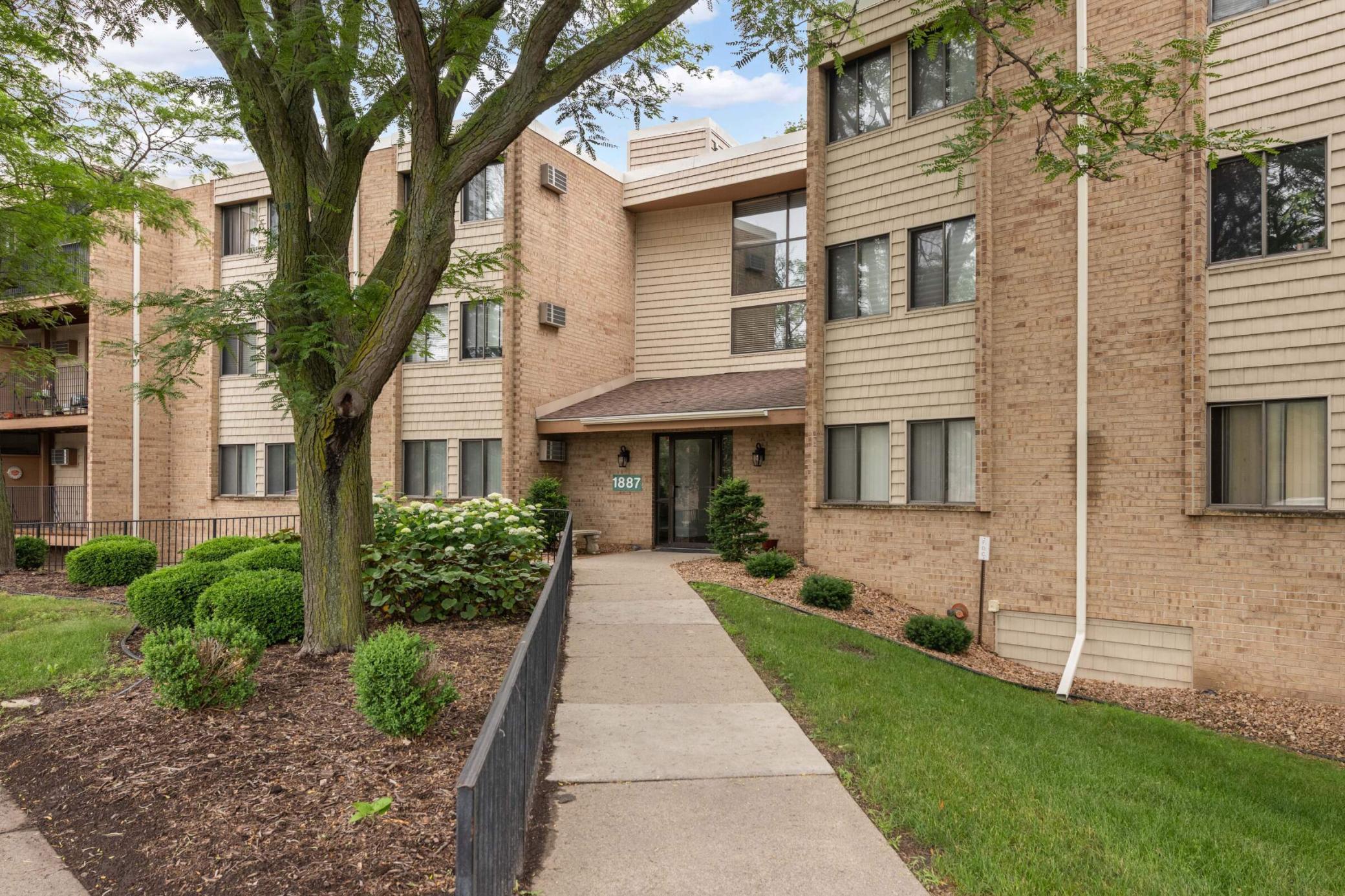 1887 Silver Bell Road Unit: 115