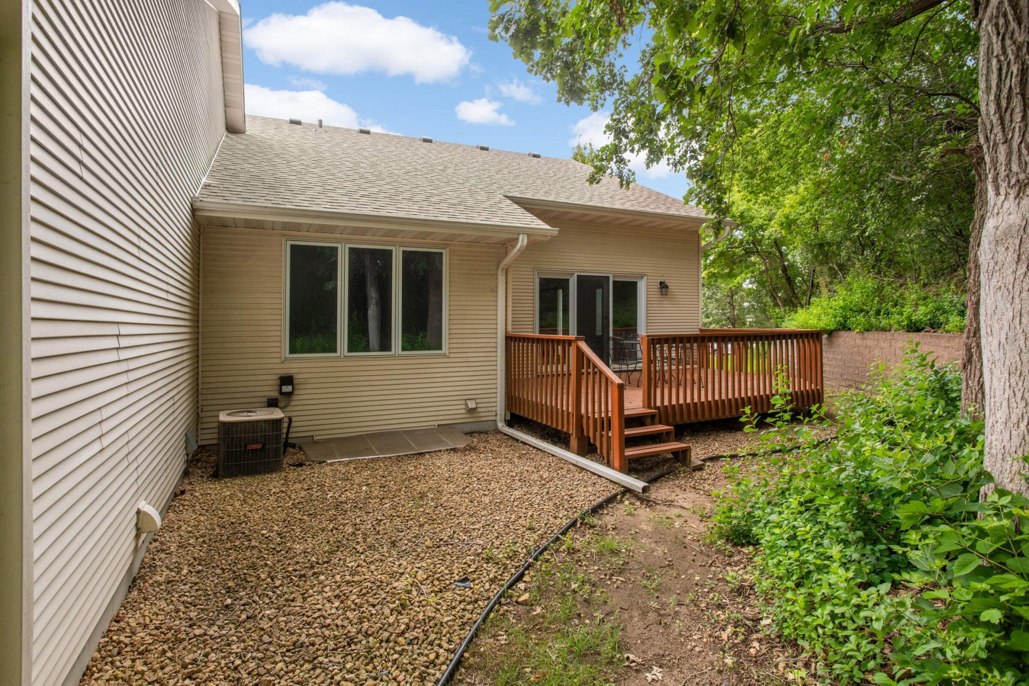 815 Wescott Square
