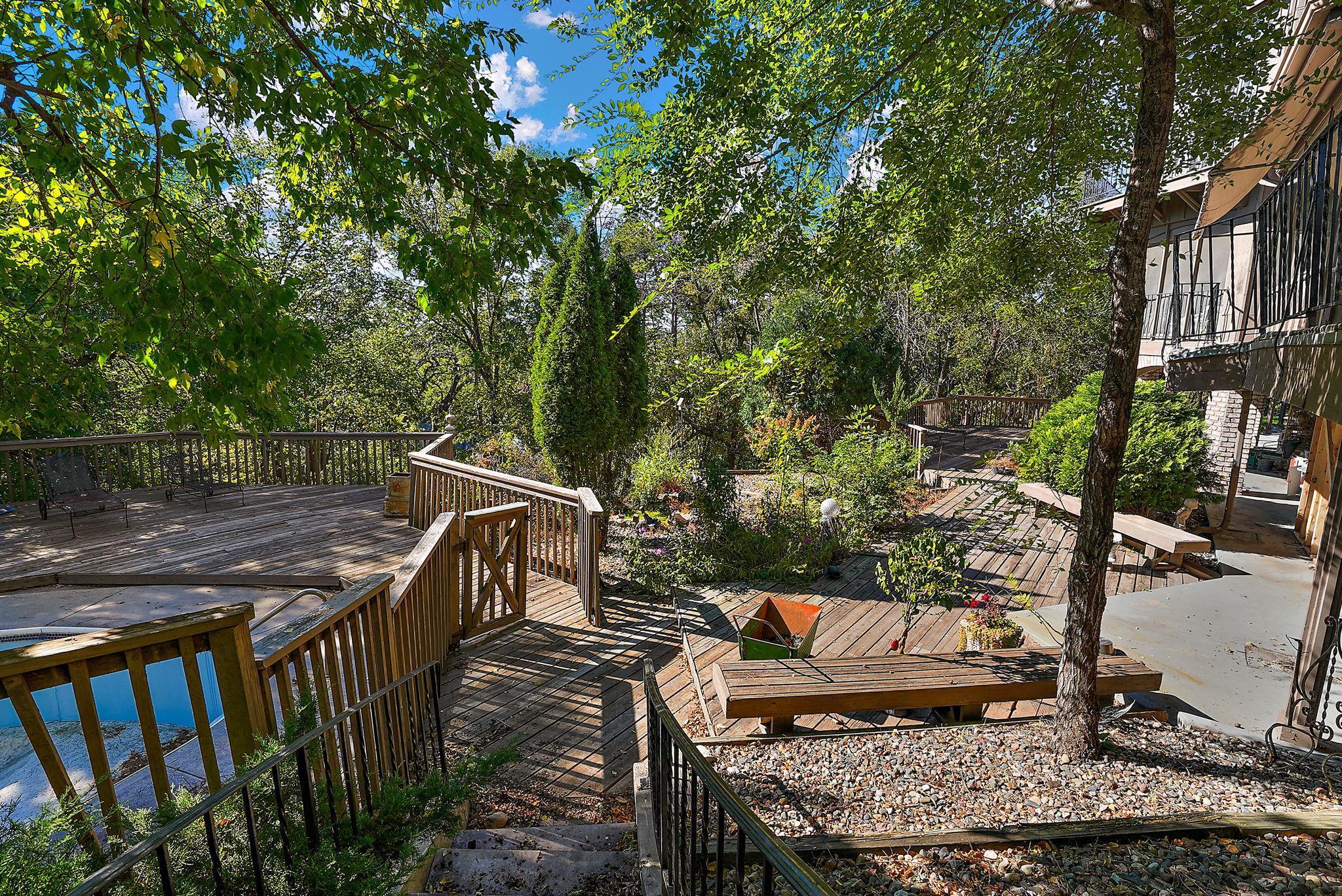 10901 Riverview Road