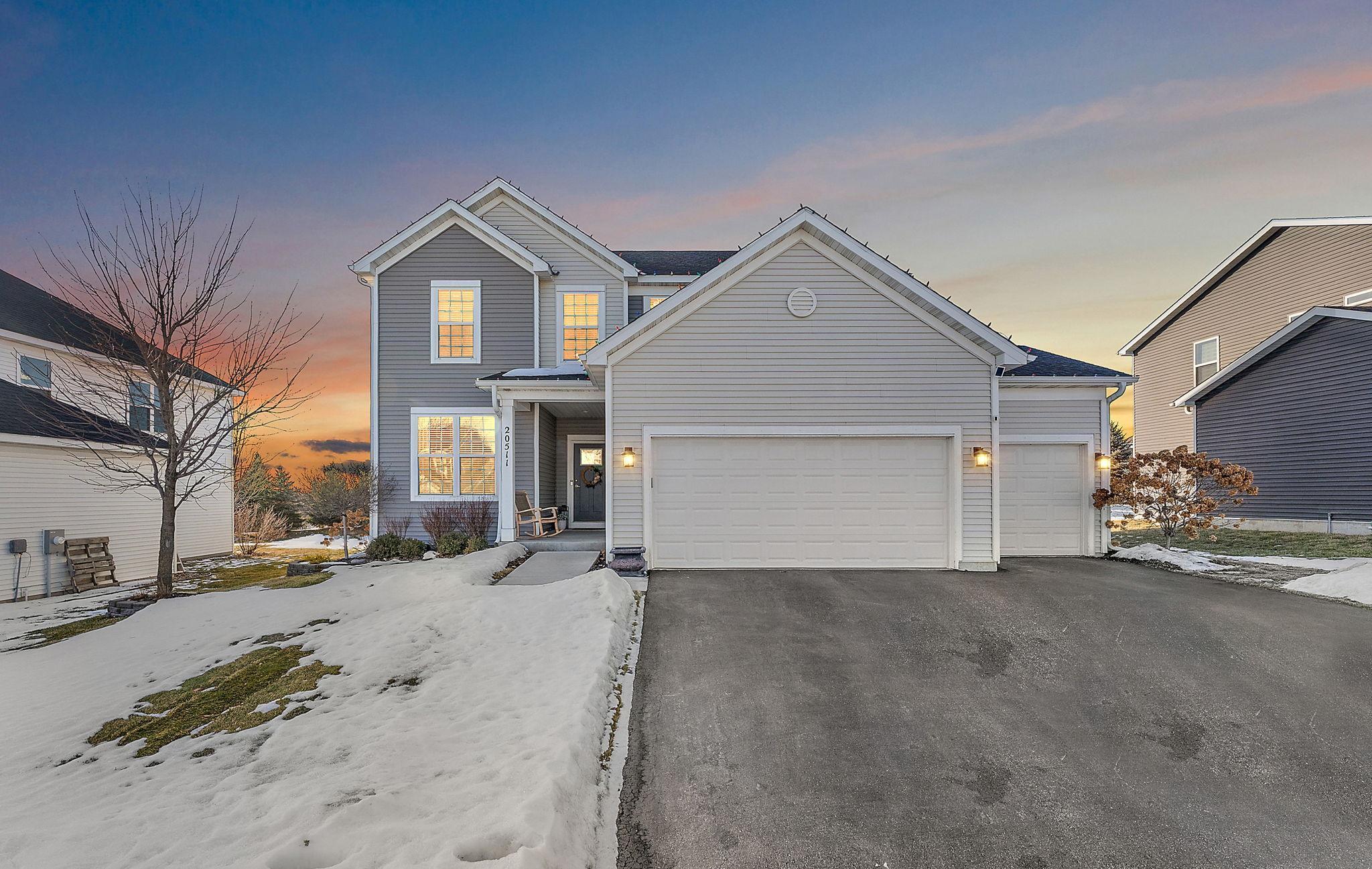 20511 Gunnison Drive