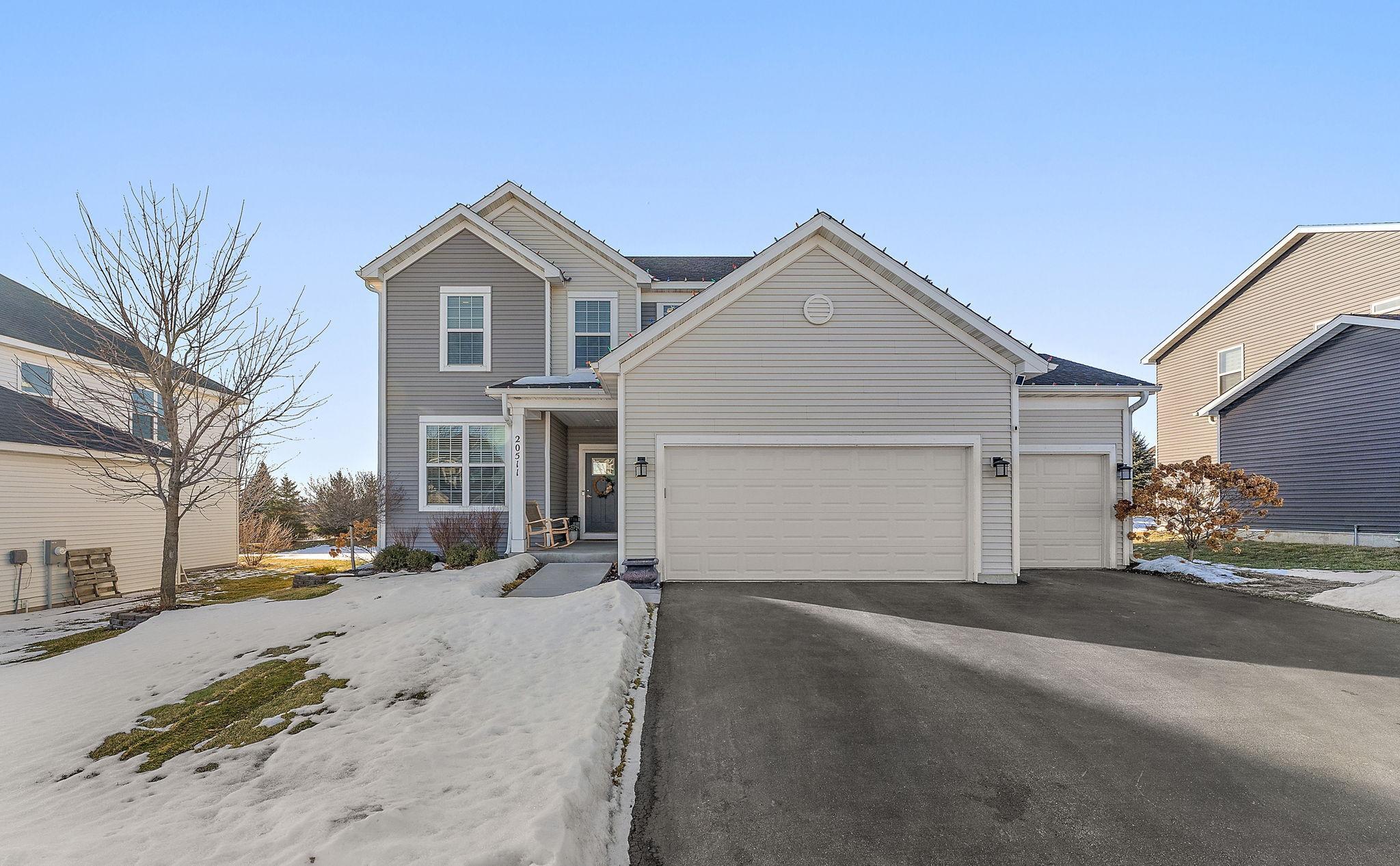 20511 Gunnison Drive