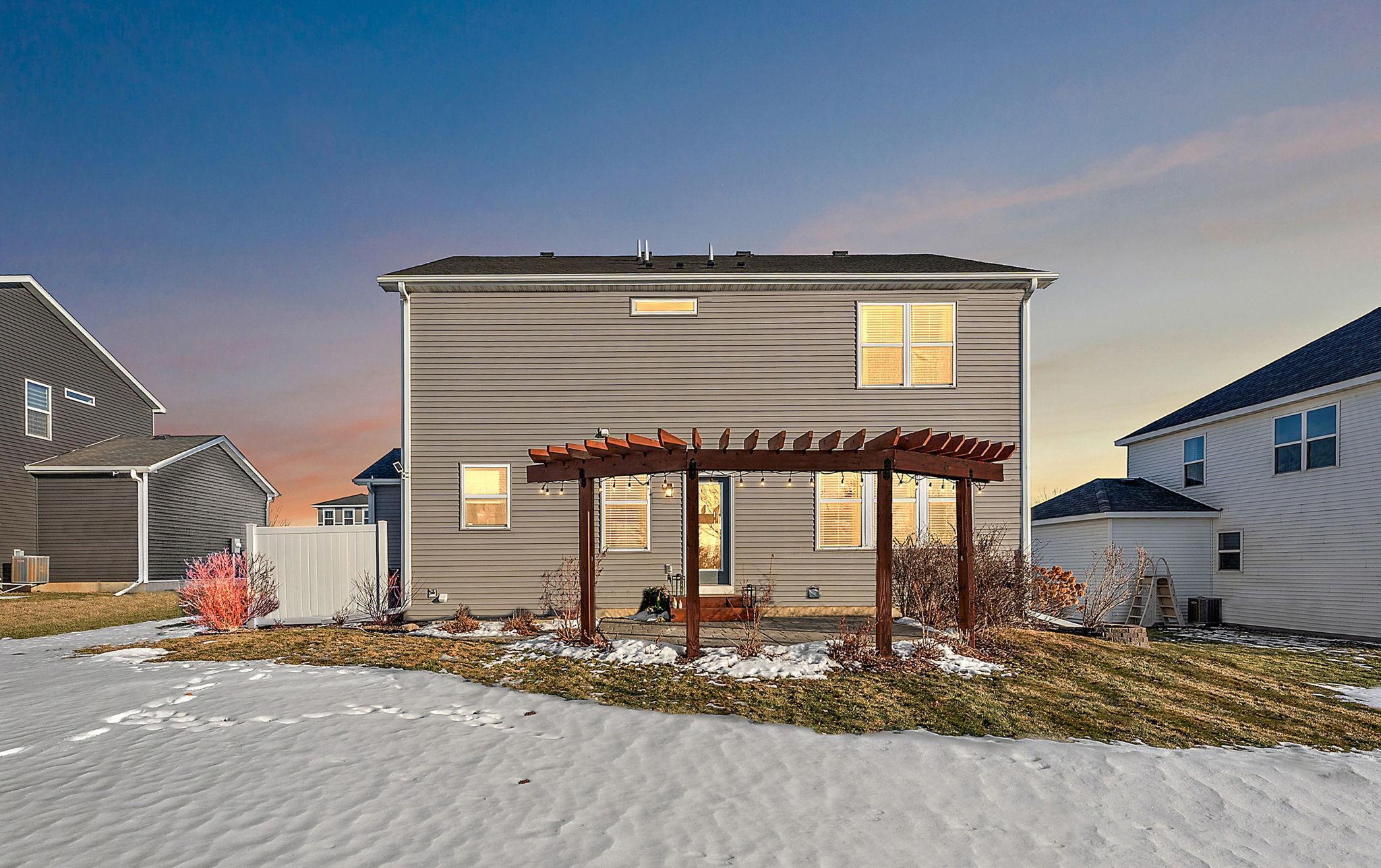 20511 Gunnison Drive