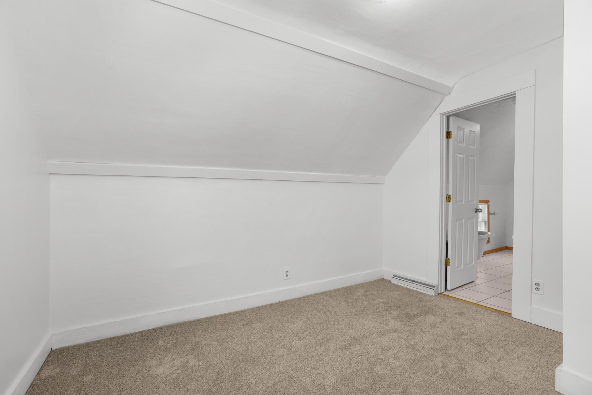 282 Erie Street