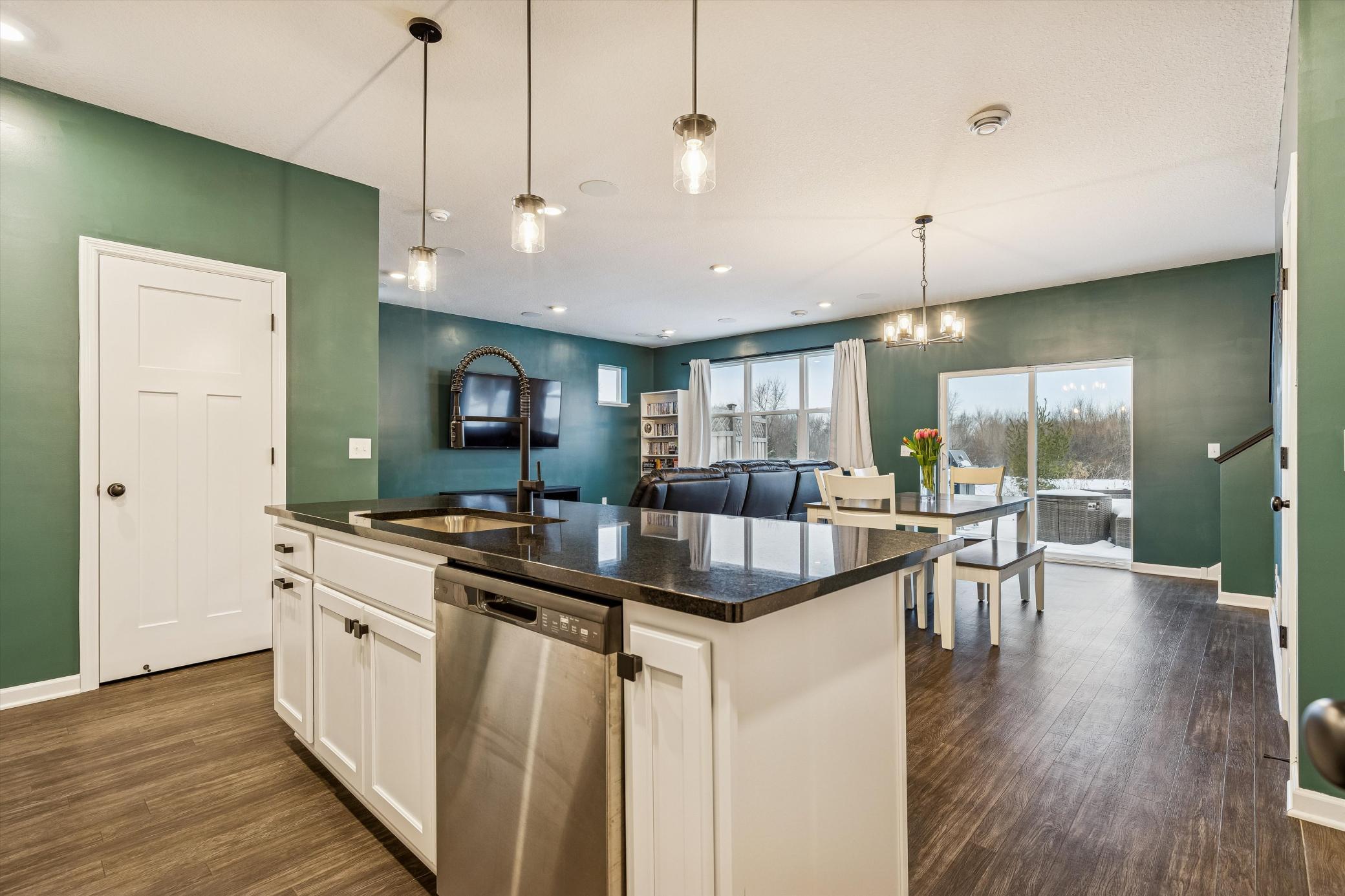 19343 Crystal Terrace