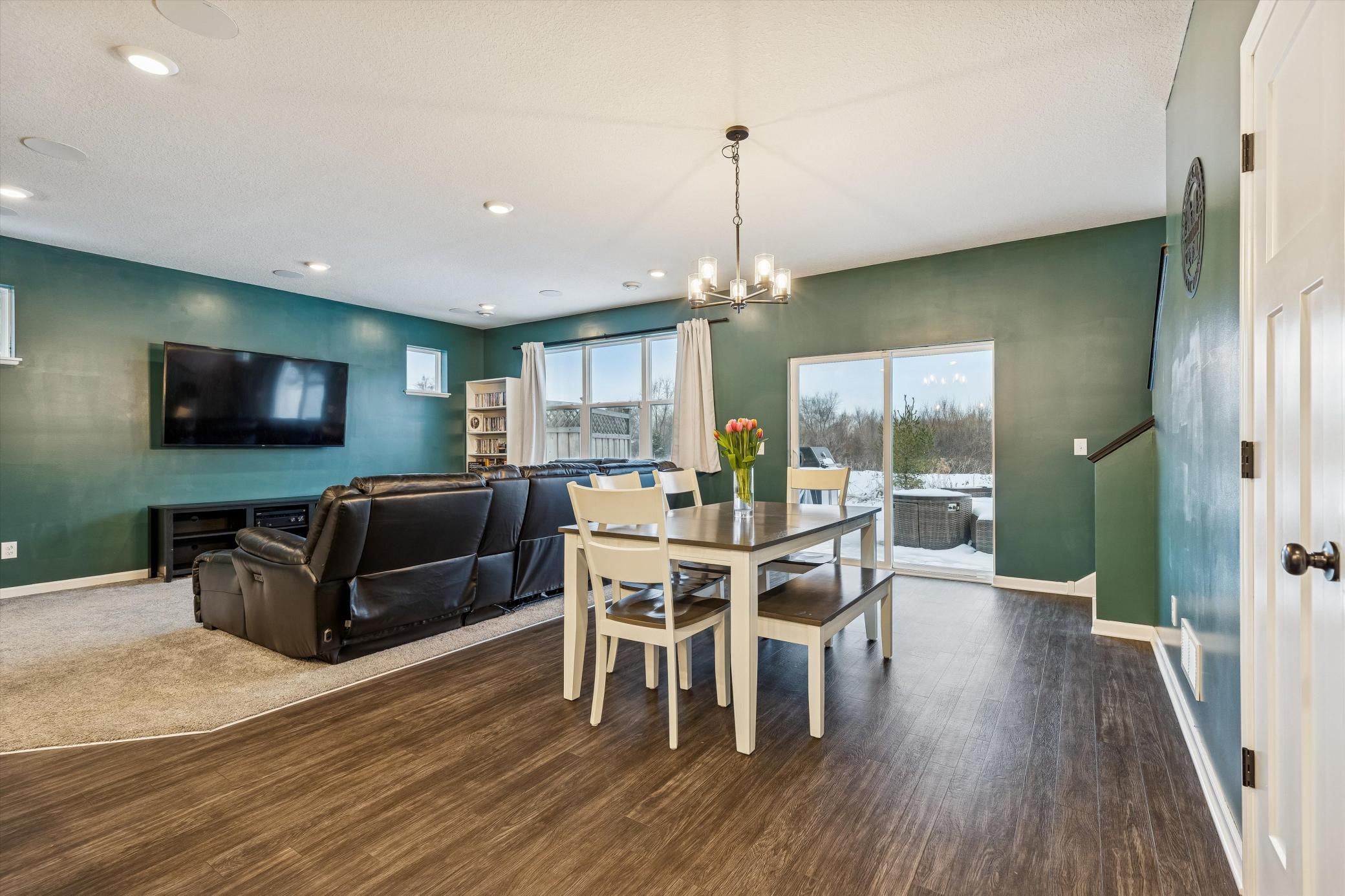 19343 Crystal Terrace