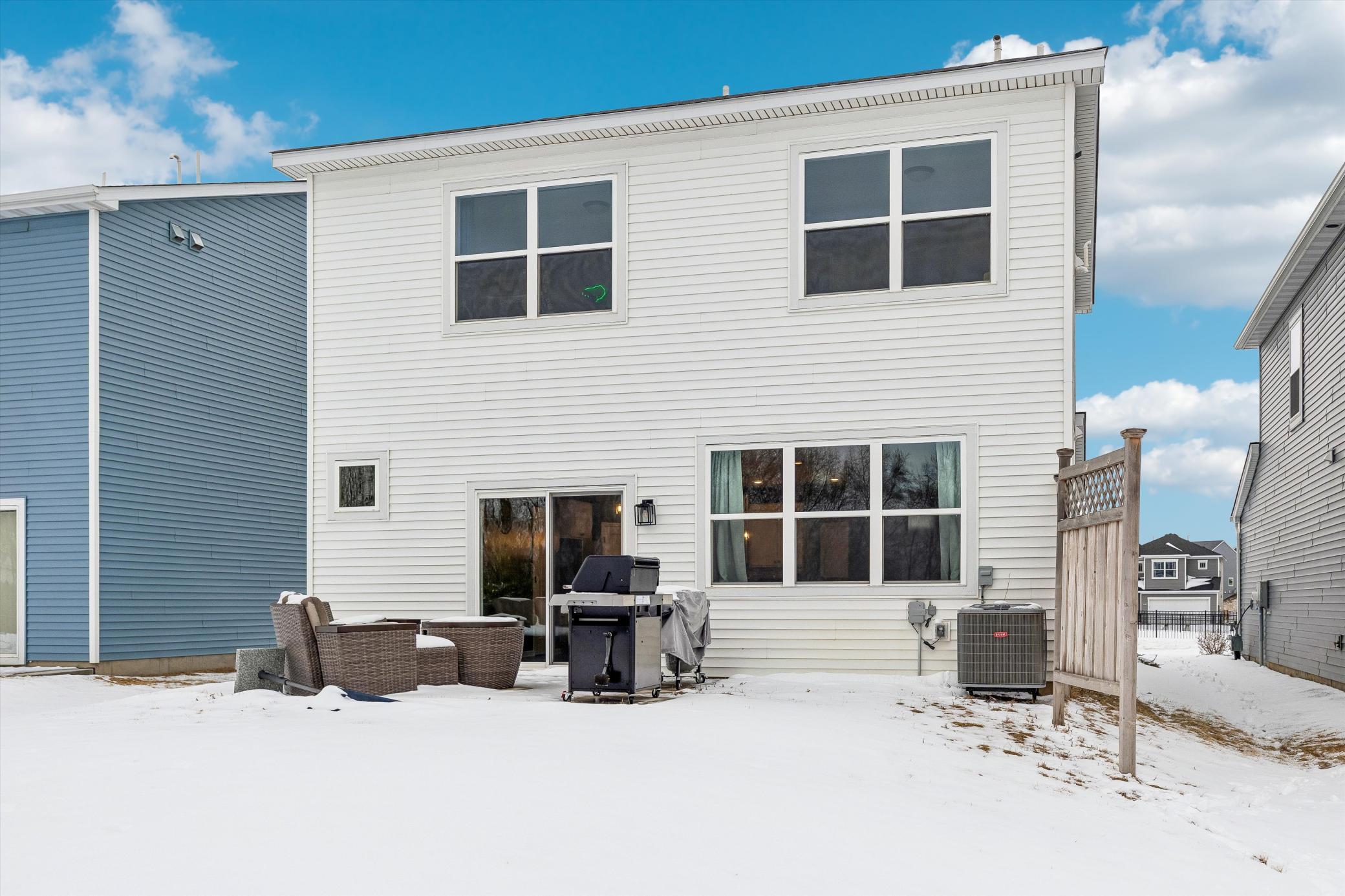 19343 Crystal Terrace