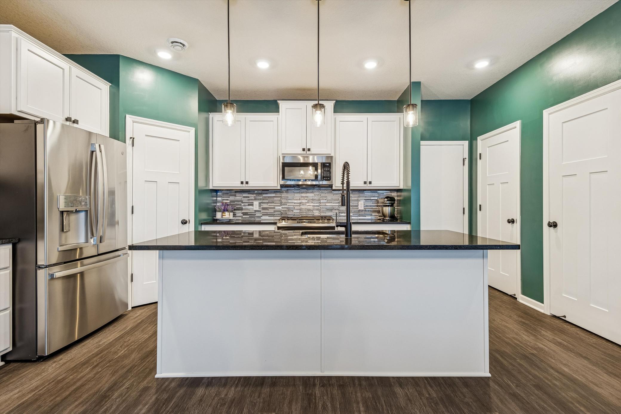 19343 Crystal Terrace