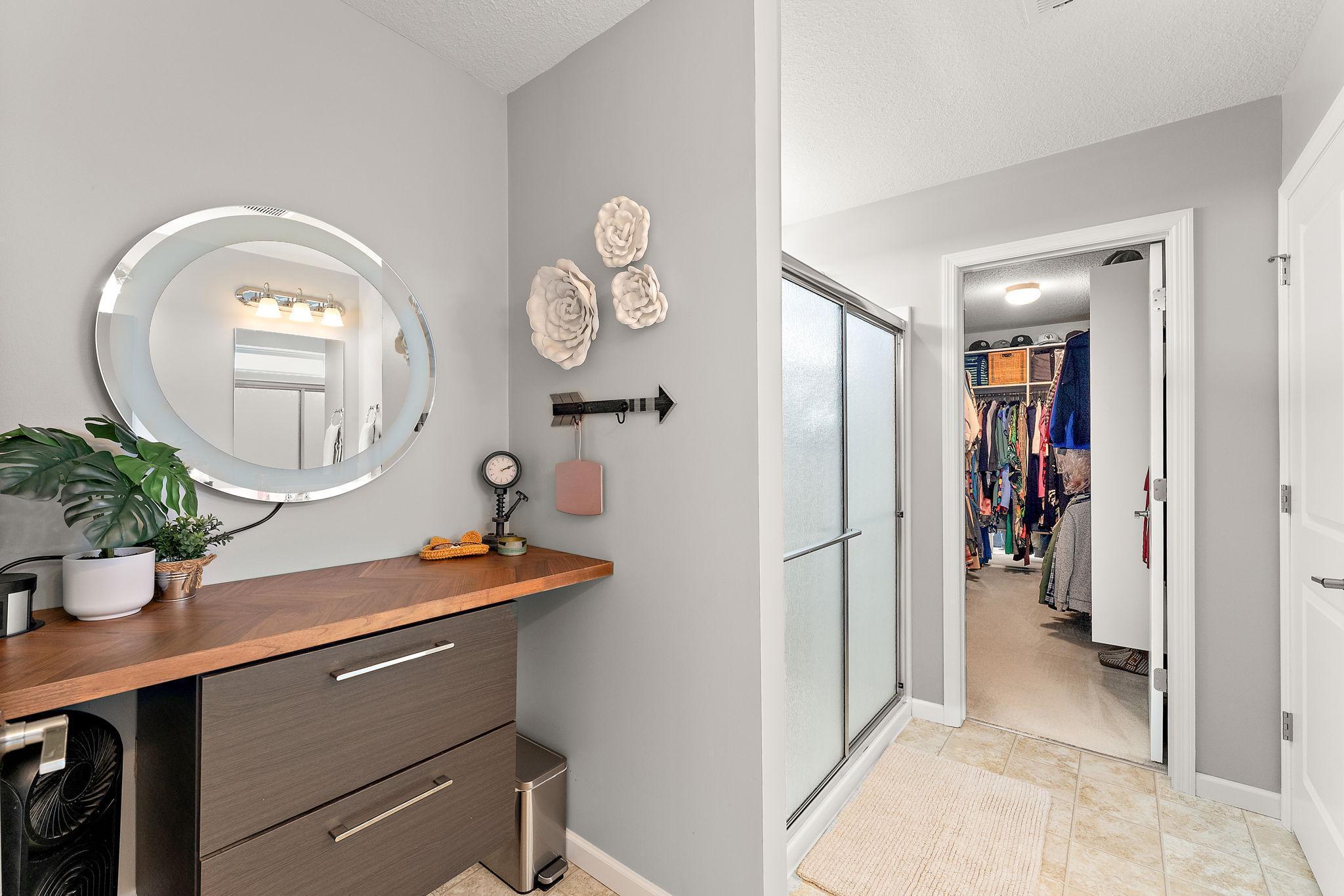 20511 Gunnison Drive