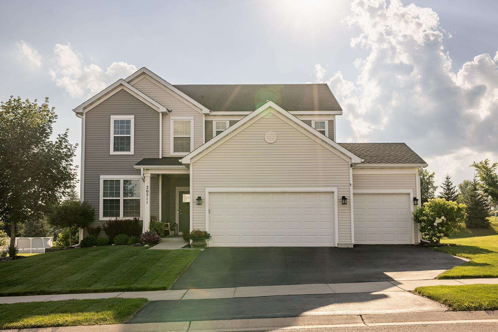 20511 Gunnison Drive