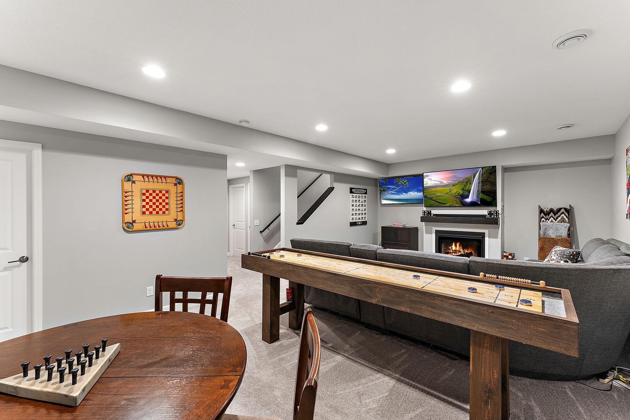 20511 Gunnison Drive