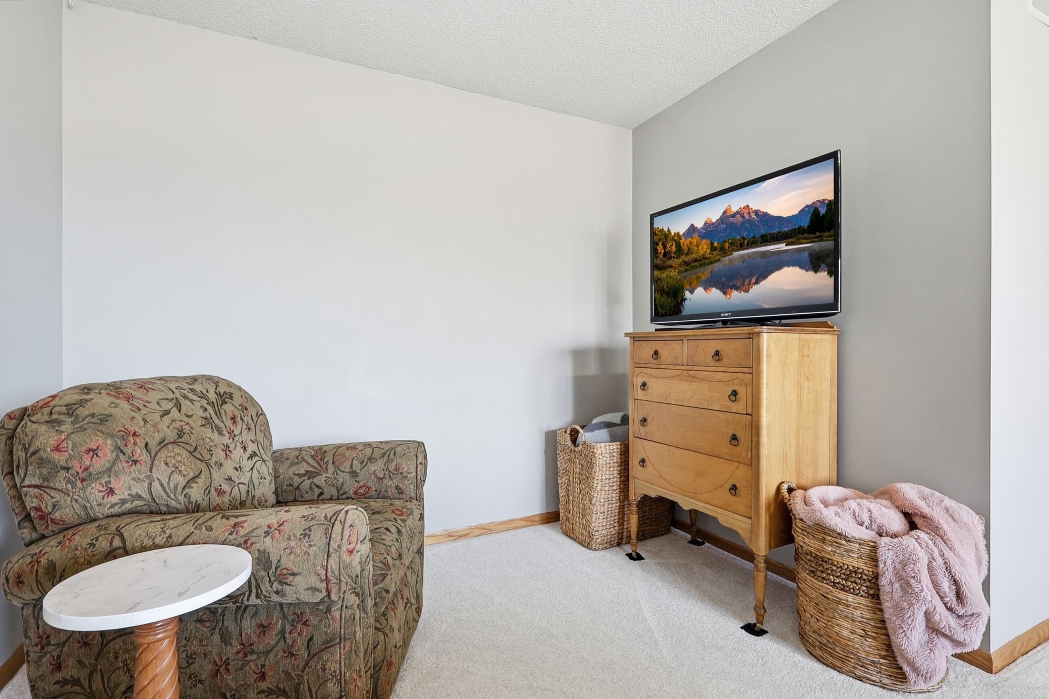 14125 Crocus Way