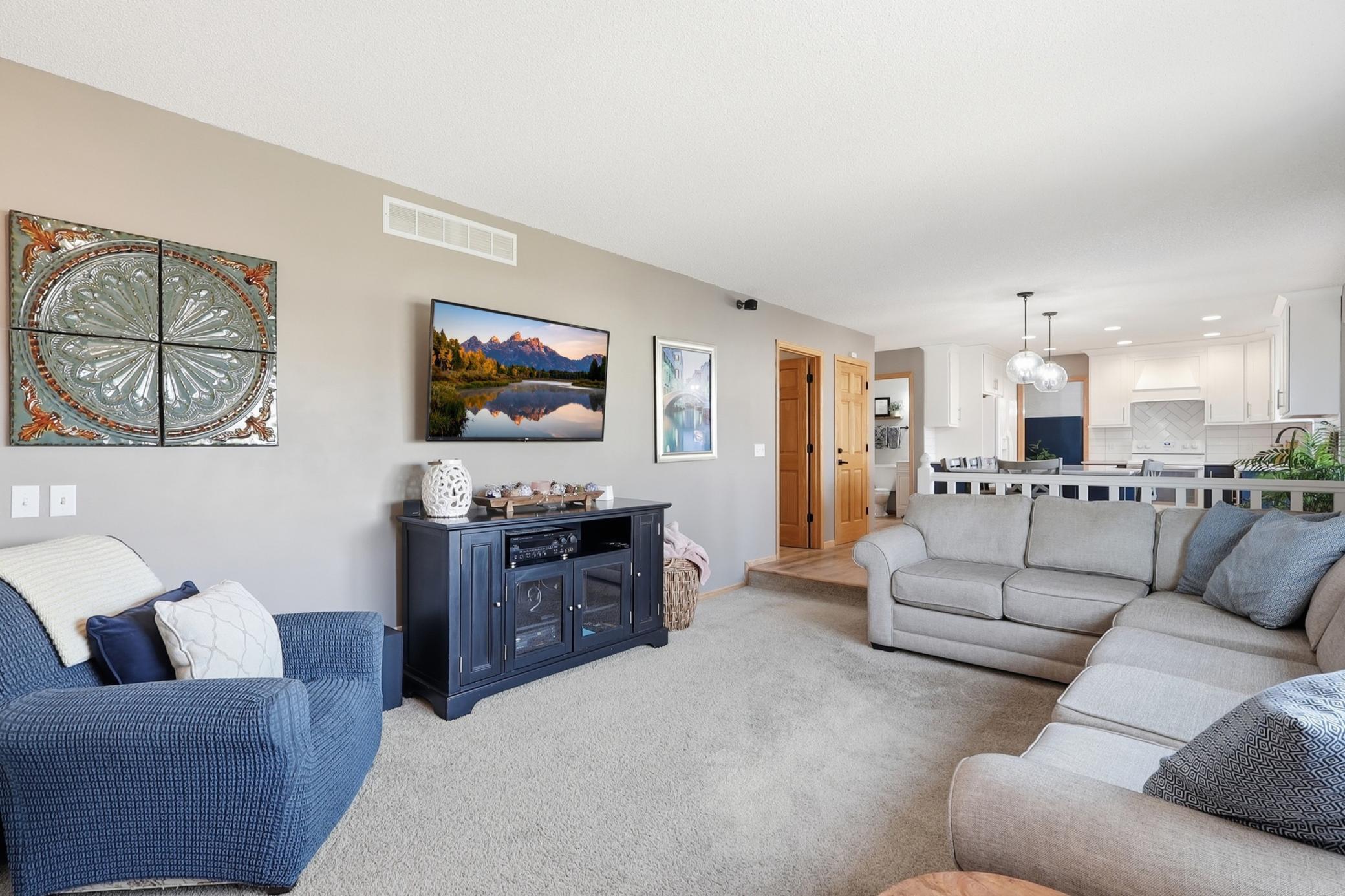14125 Crocus Way