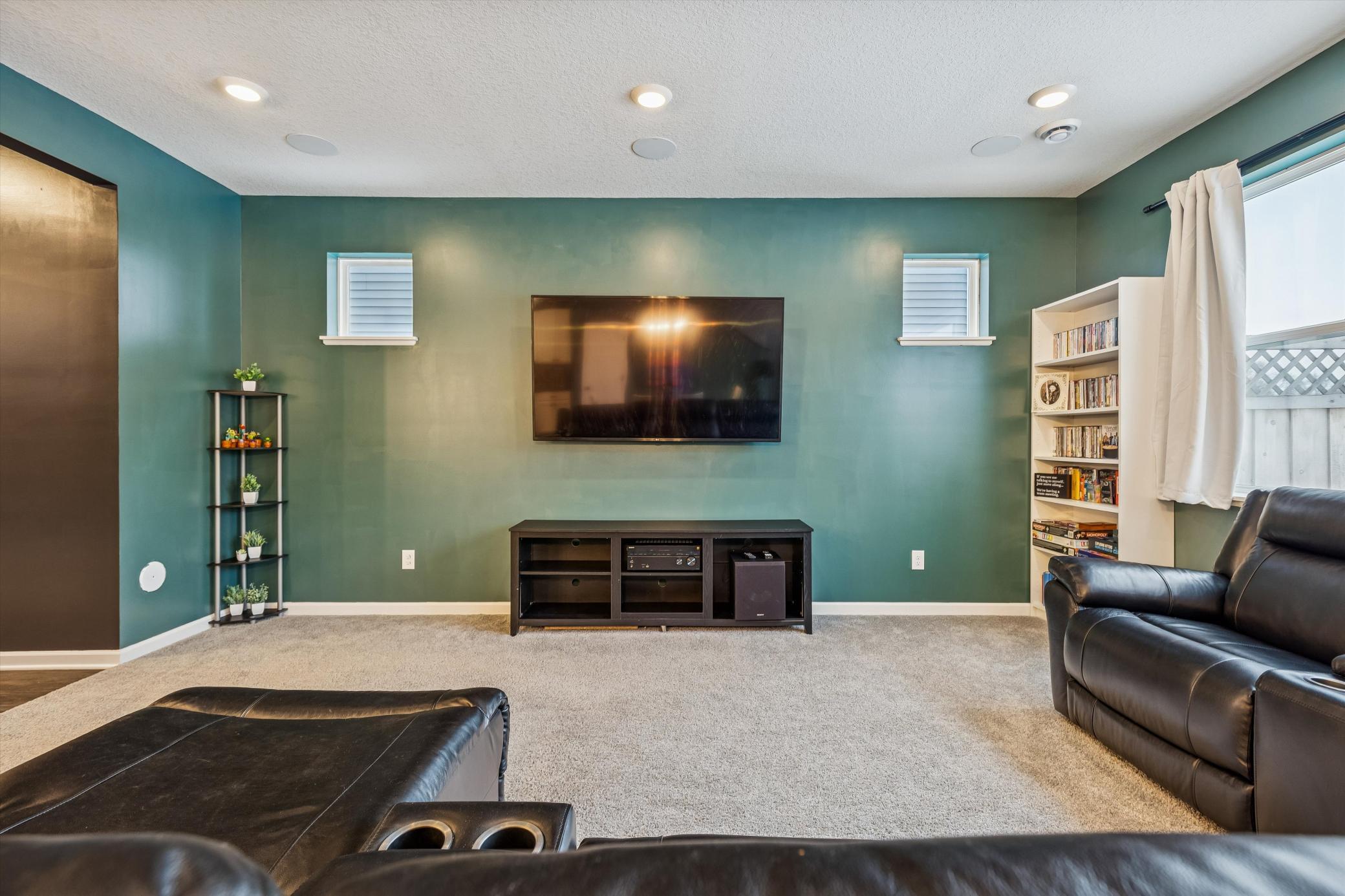 19343 Crystal Terrace