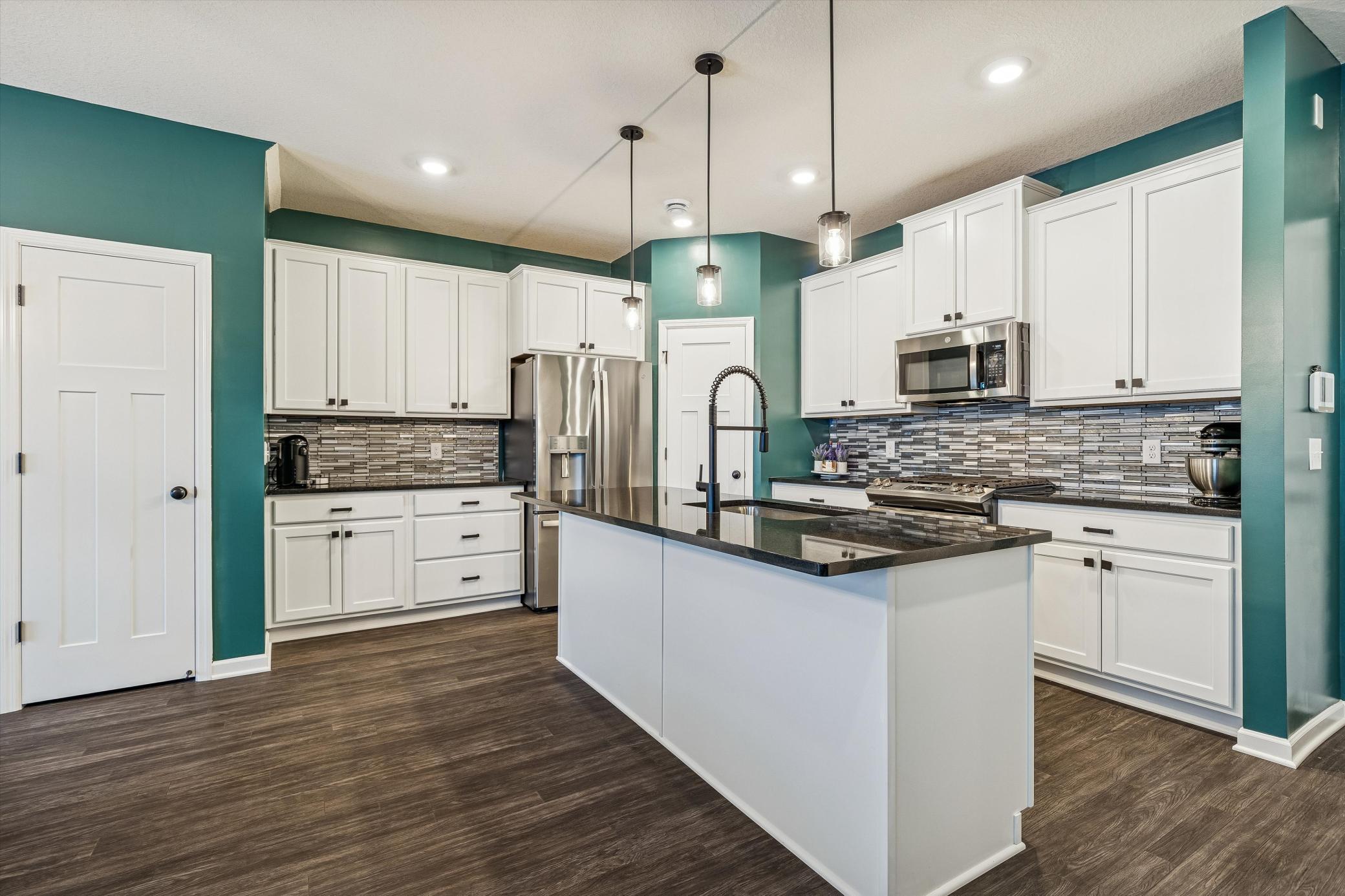 19343 Crystal Terrace