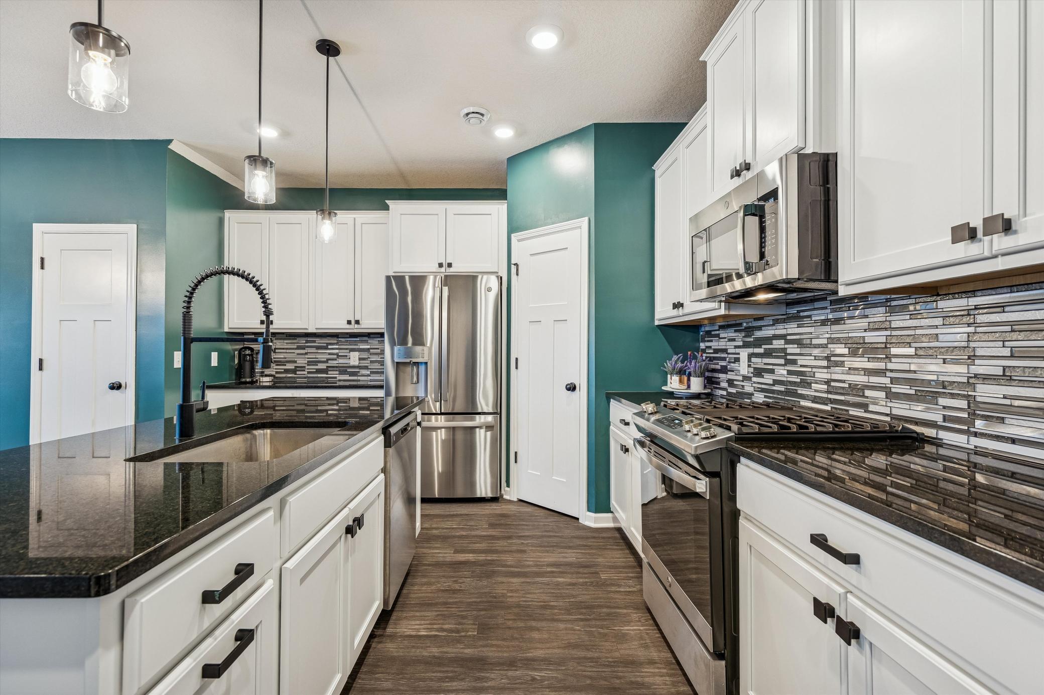 19343 Crystal Terrace