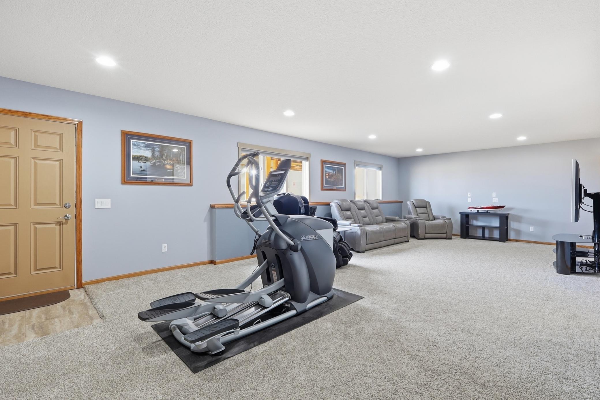 23744 Fairgreen Avenue