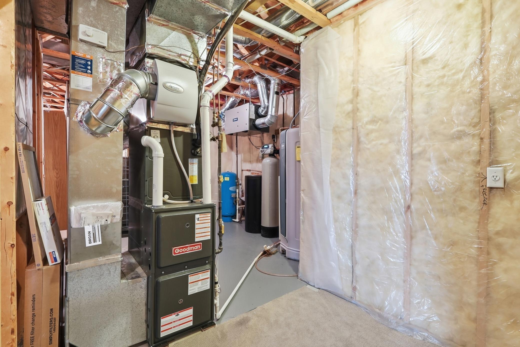 23744 Fairgreen Avenue