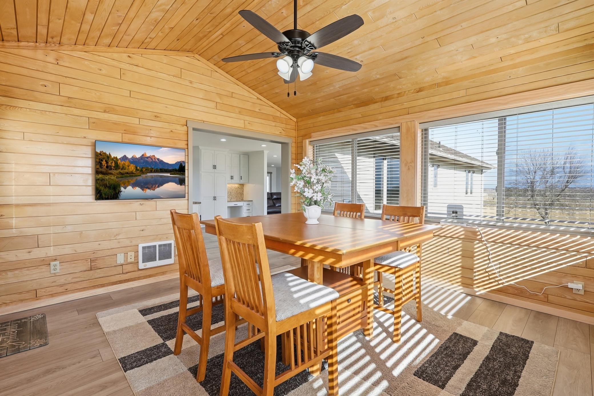 23744 Fairgreen Avenue