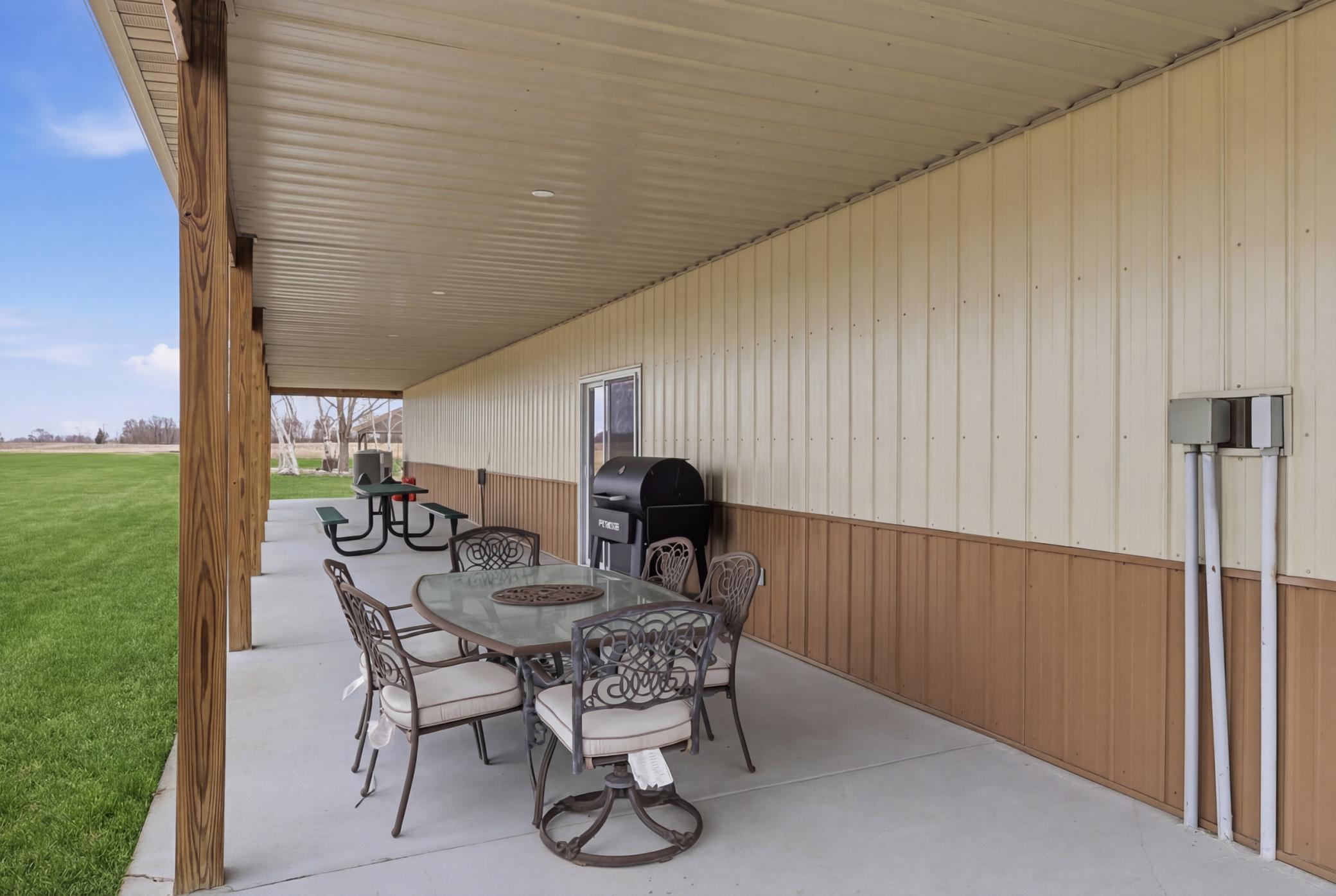 23744 Fairgreen Avenue