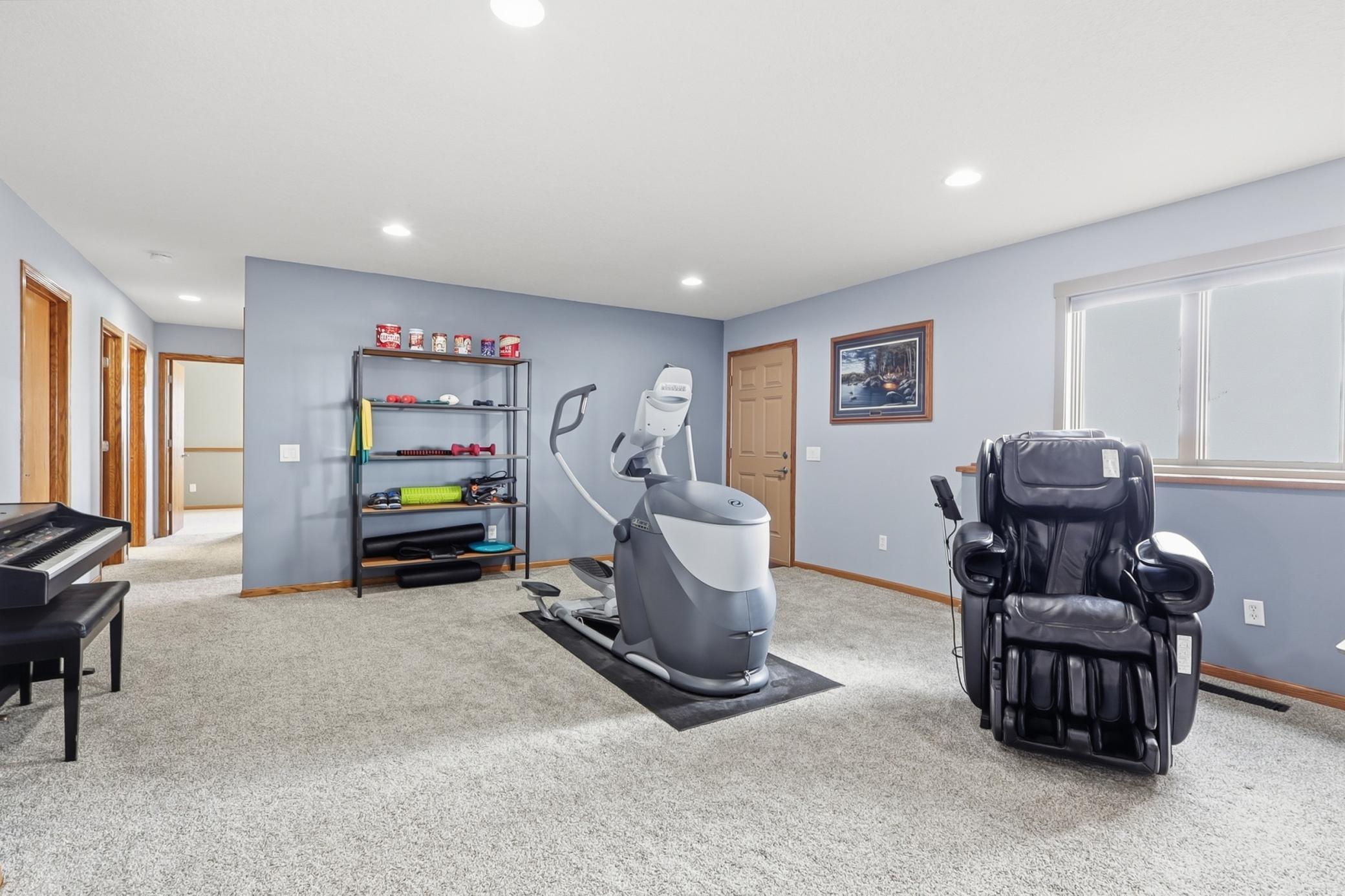 23744 Fairgreen Avenue