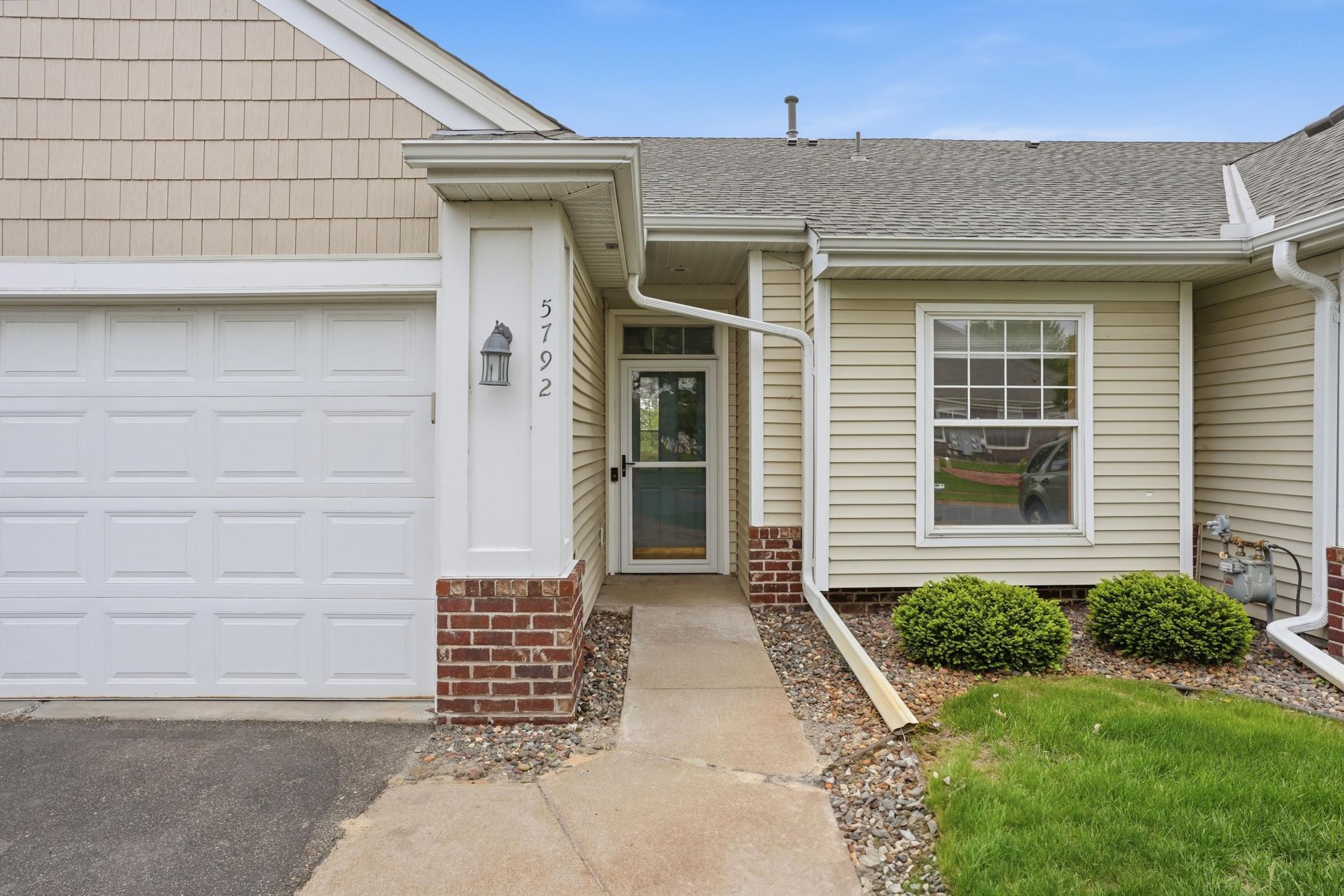 5792 Prairie Ridge Drive Unit: 182