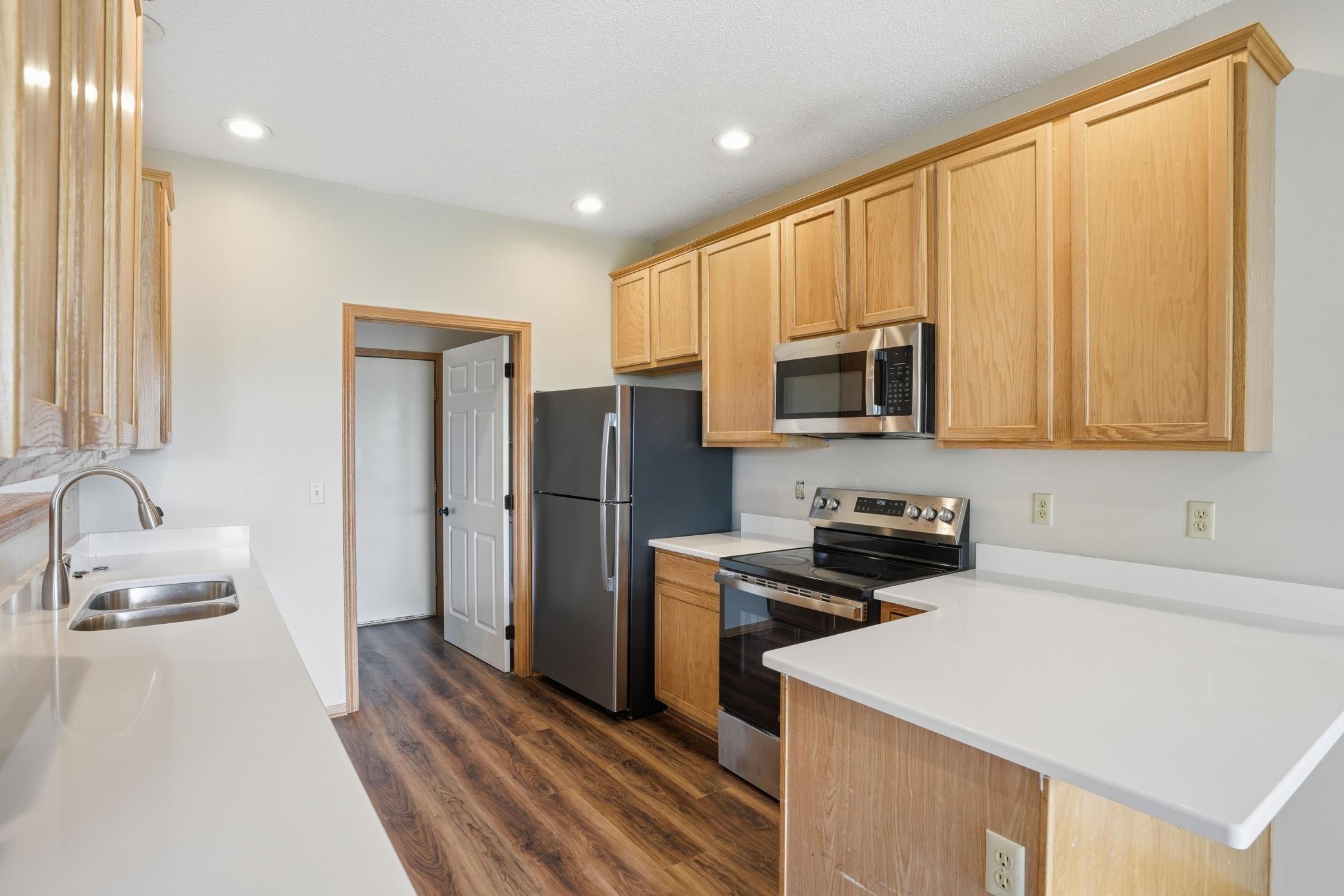 5792 Prairie Ridge Drive Unit: 182