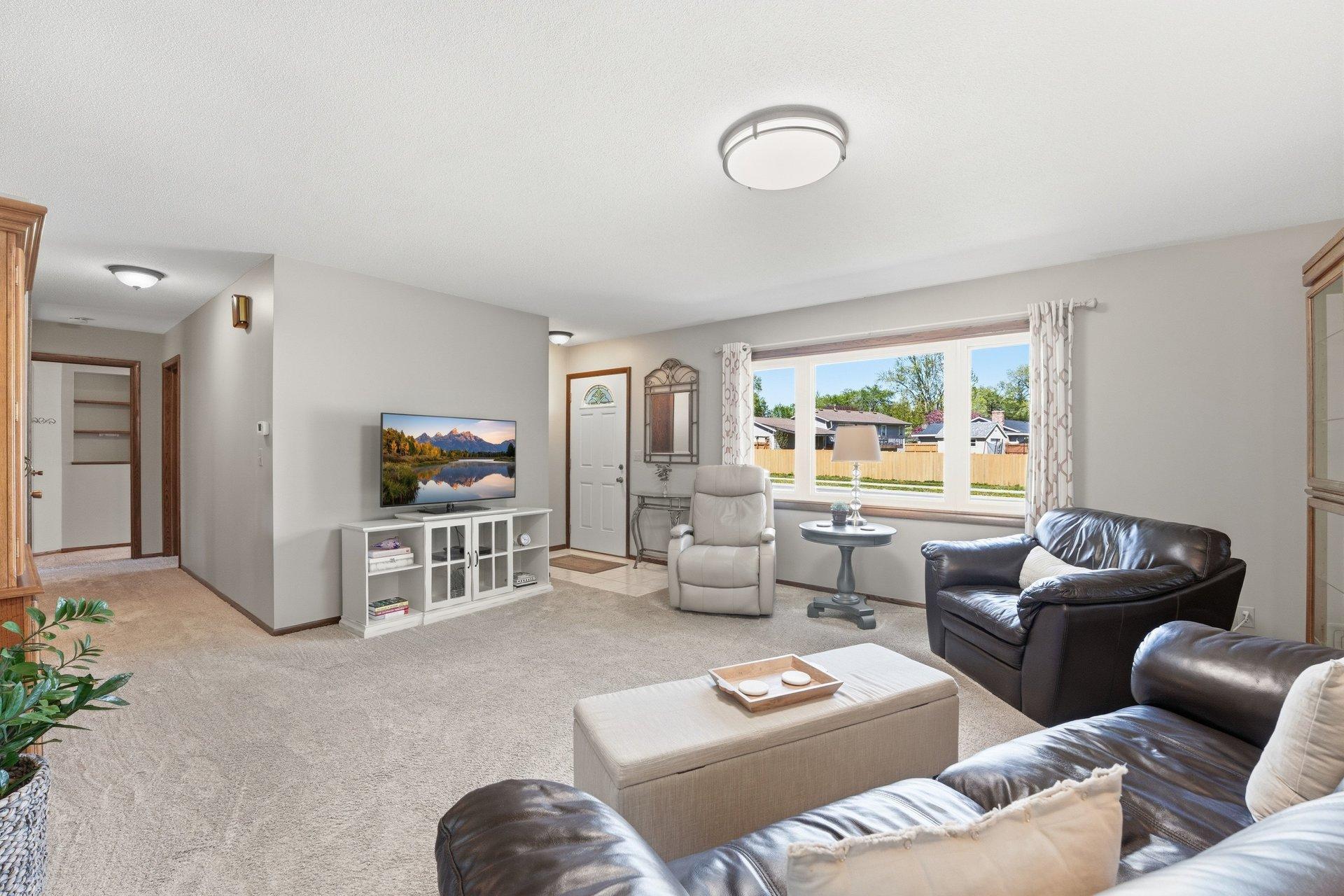970 Redwood Drive