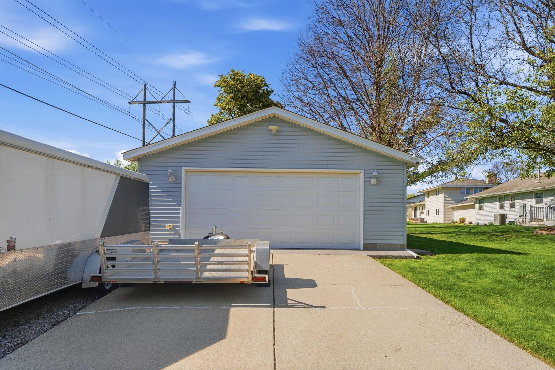 970 Redwood Drive