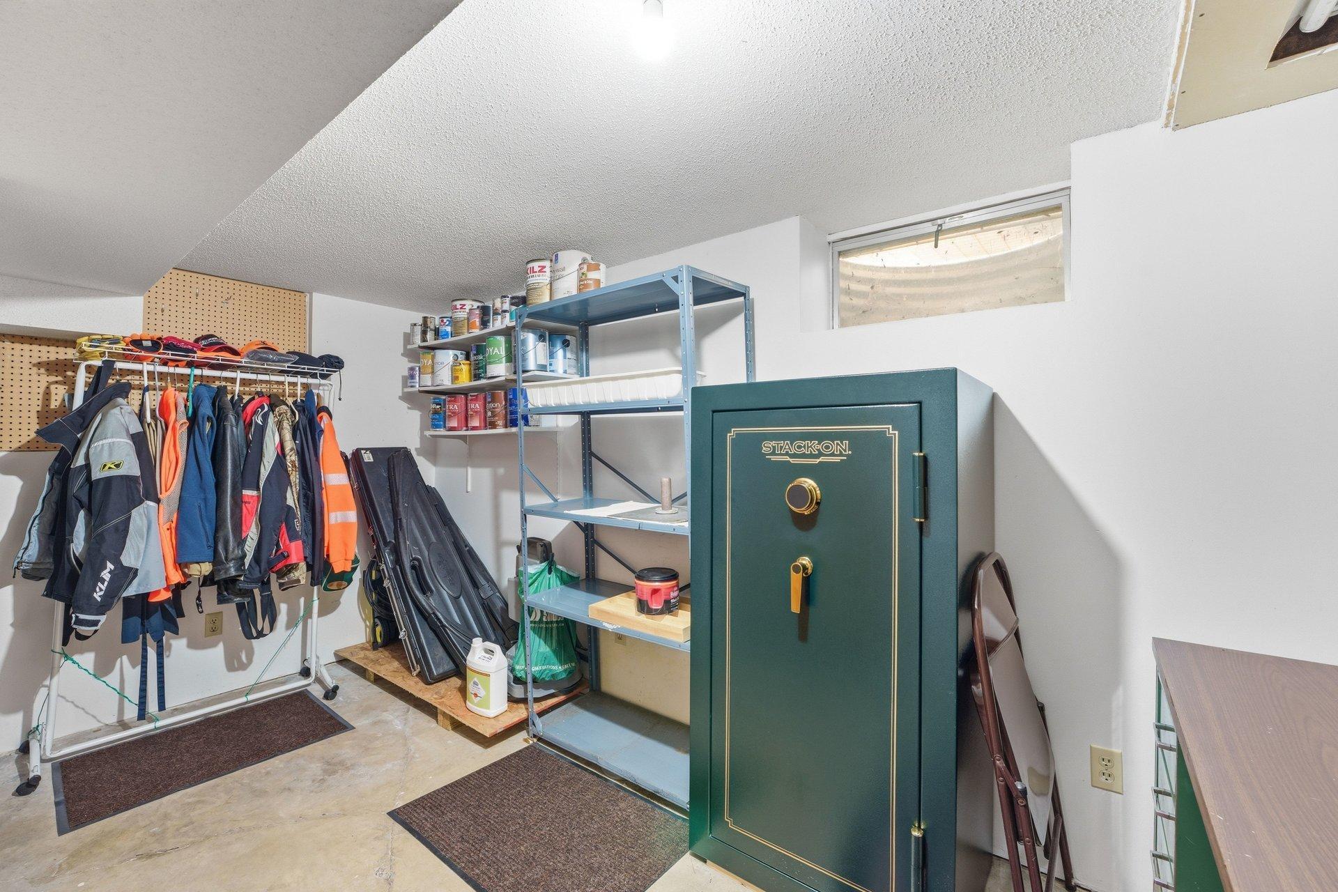 970 Redwood Drive