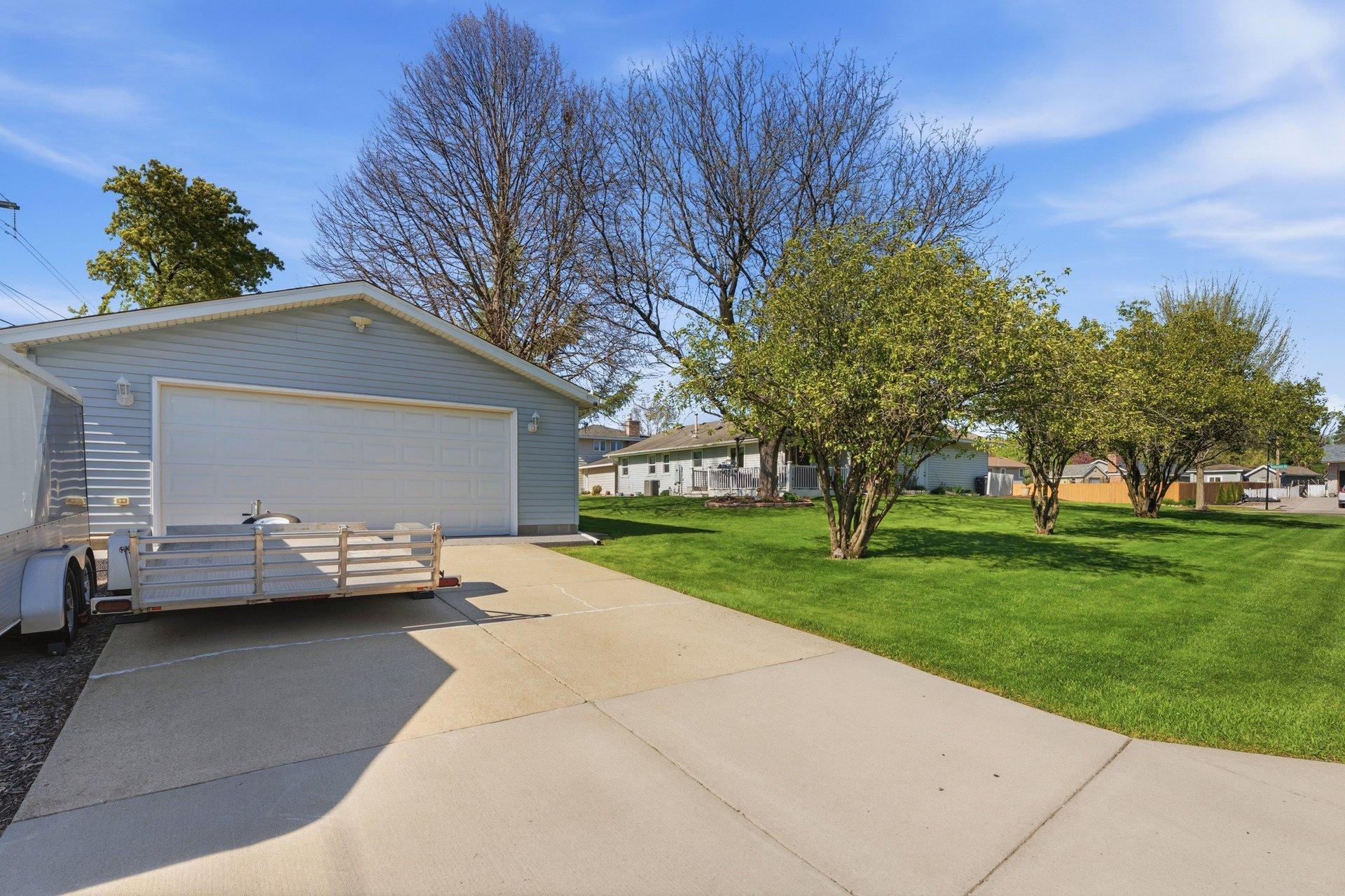 970 Redwood Drive