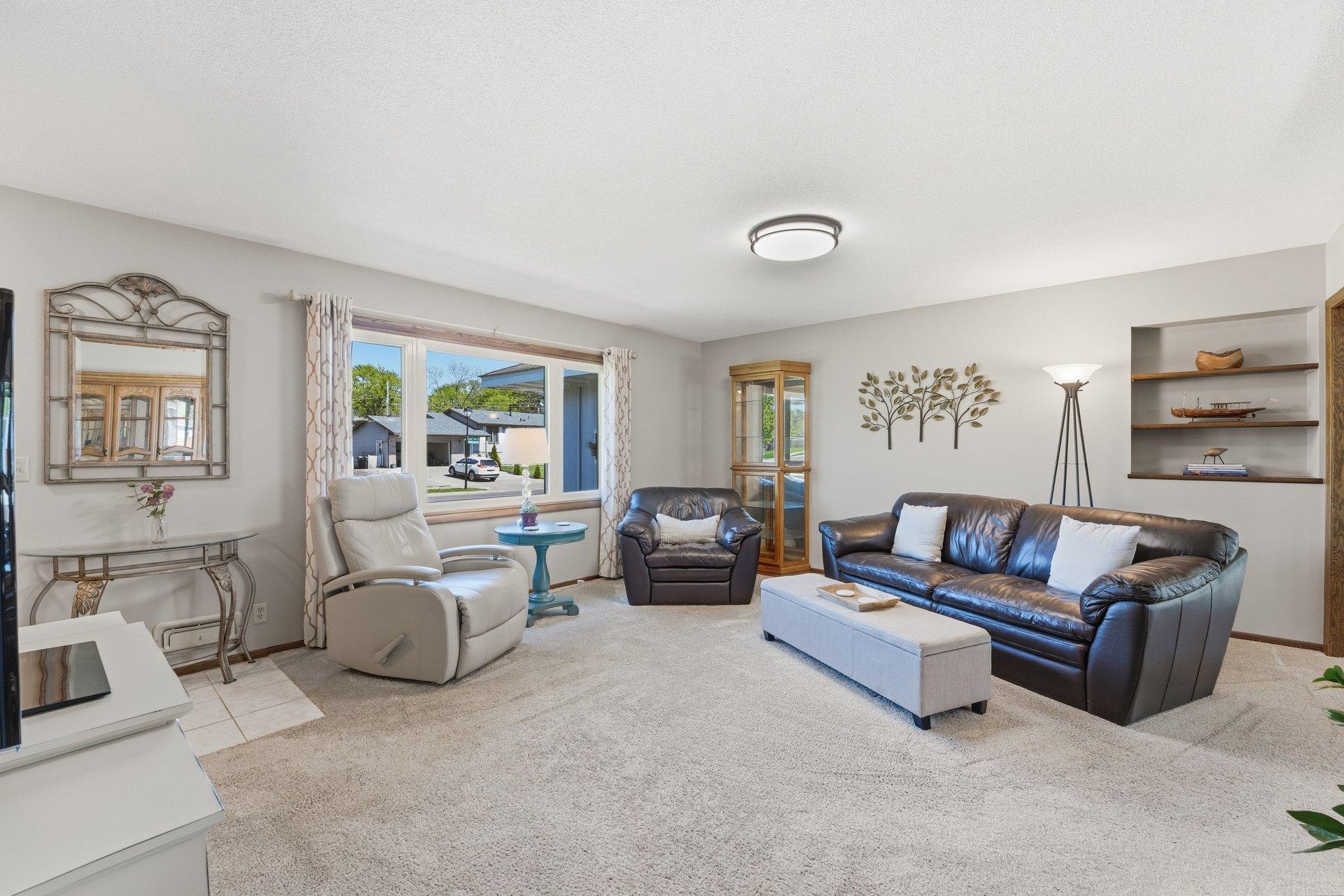 970 Redwood Drive
